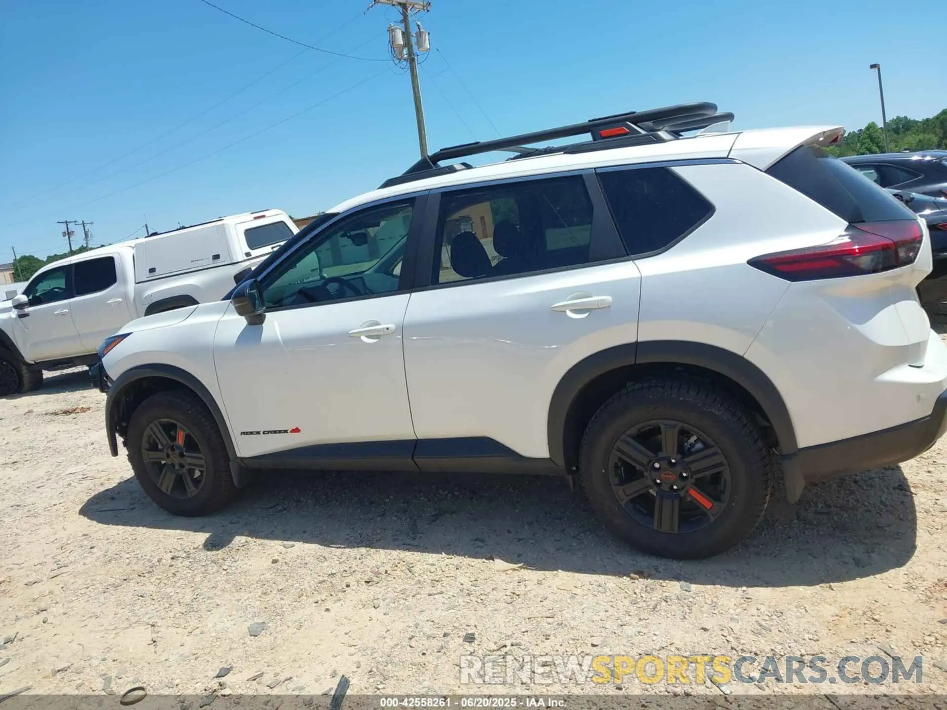 14 Photograph of a damaged car 5N1BT3BB3SC794621 NISSAN ROGUE 2025