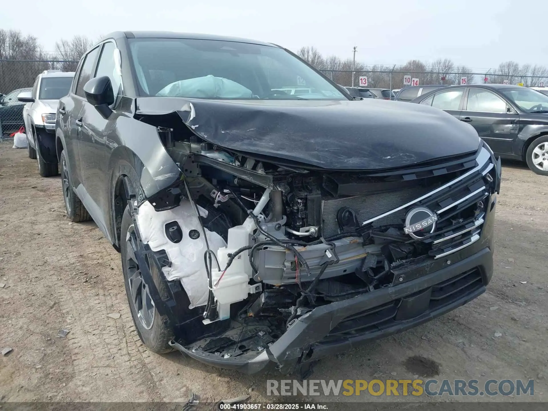 6 Photograph of a damaged car 5N1BT3BB3SC808226 NISSAN ROGUE 2025