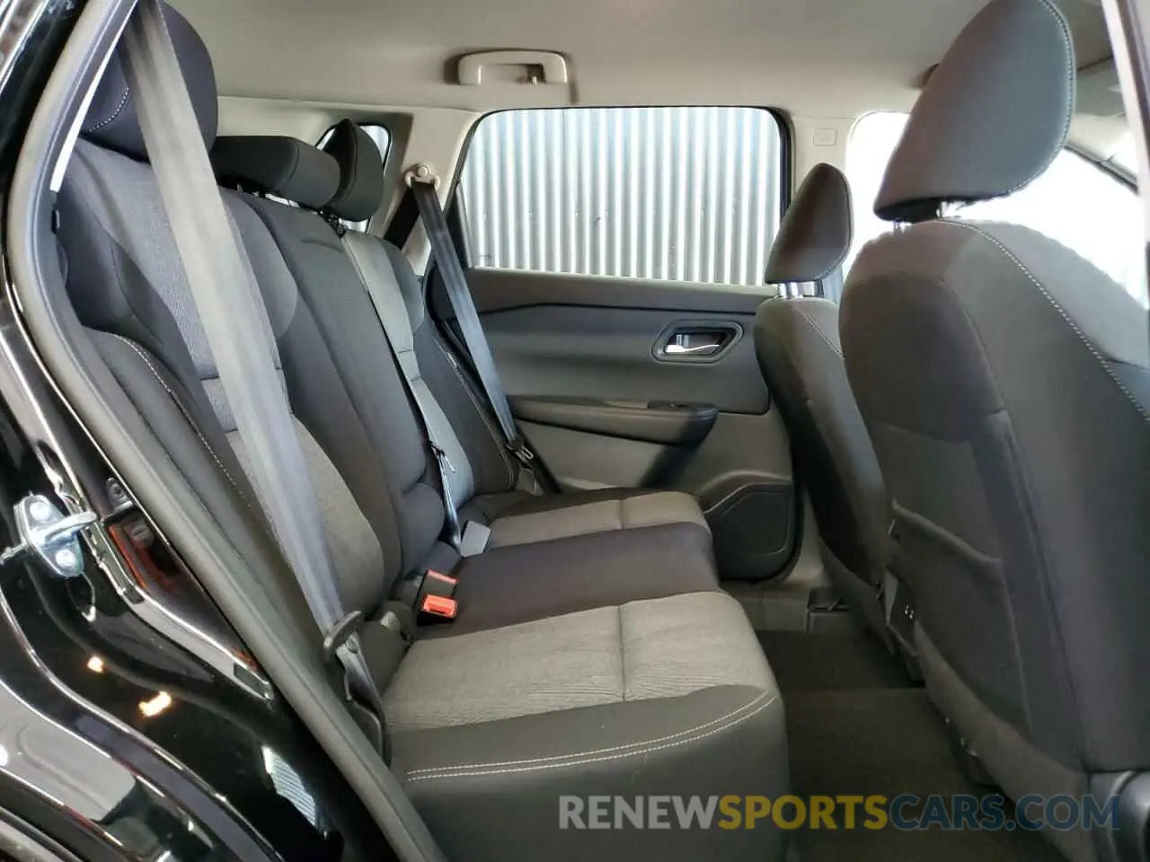 11 Photograph of a damaged car 5N1BT3BB3SC815385 NISSAN ROGUE 2025