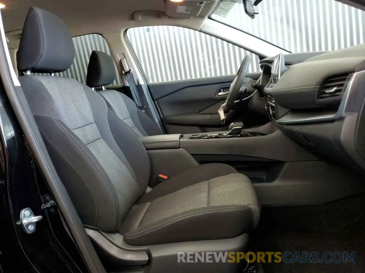 7 Photograph of a damaged car 5N1BT3BB3SC815385 NISSAN ROGUE 2025