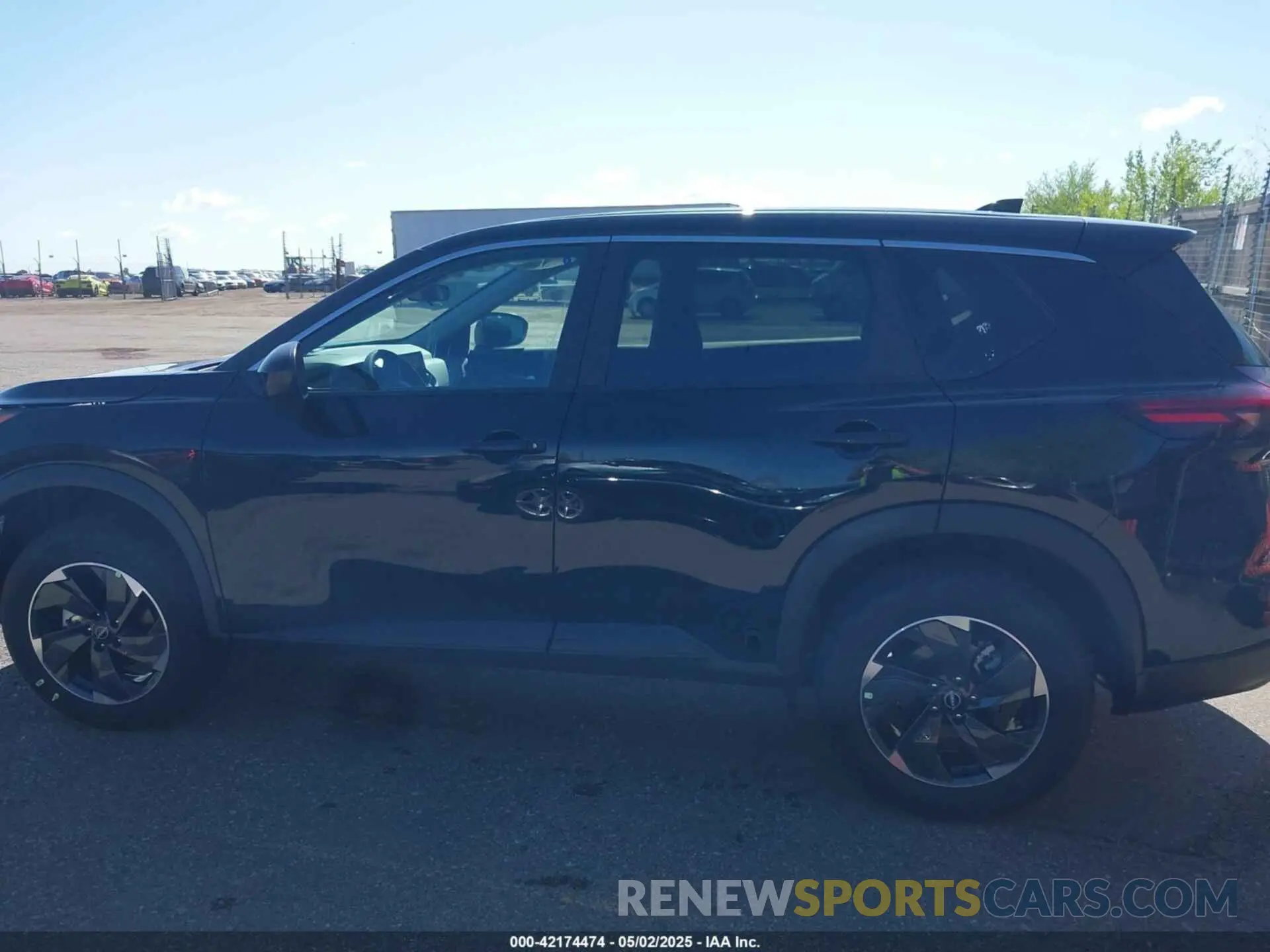 15 Photograph of a damaged car 5N1BT3BB3SC837614 NISSAN ROGUE 2025