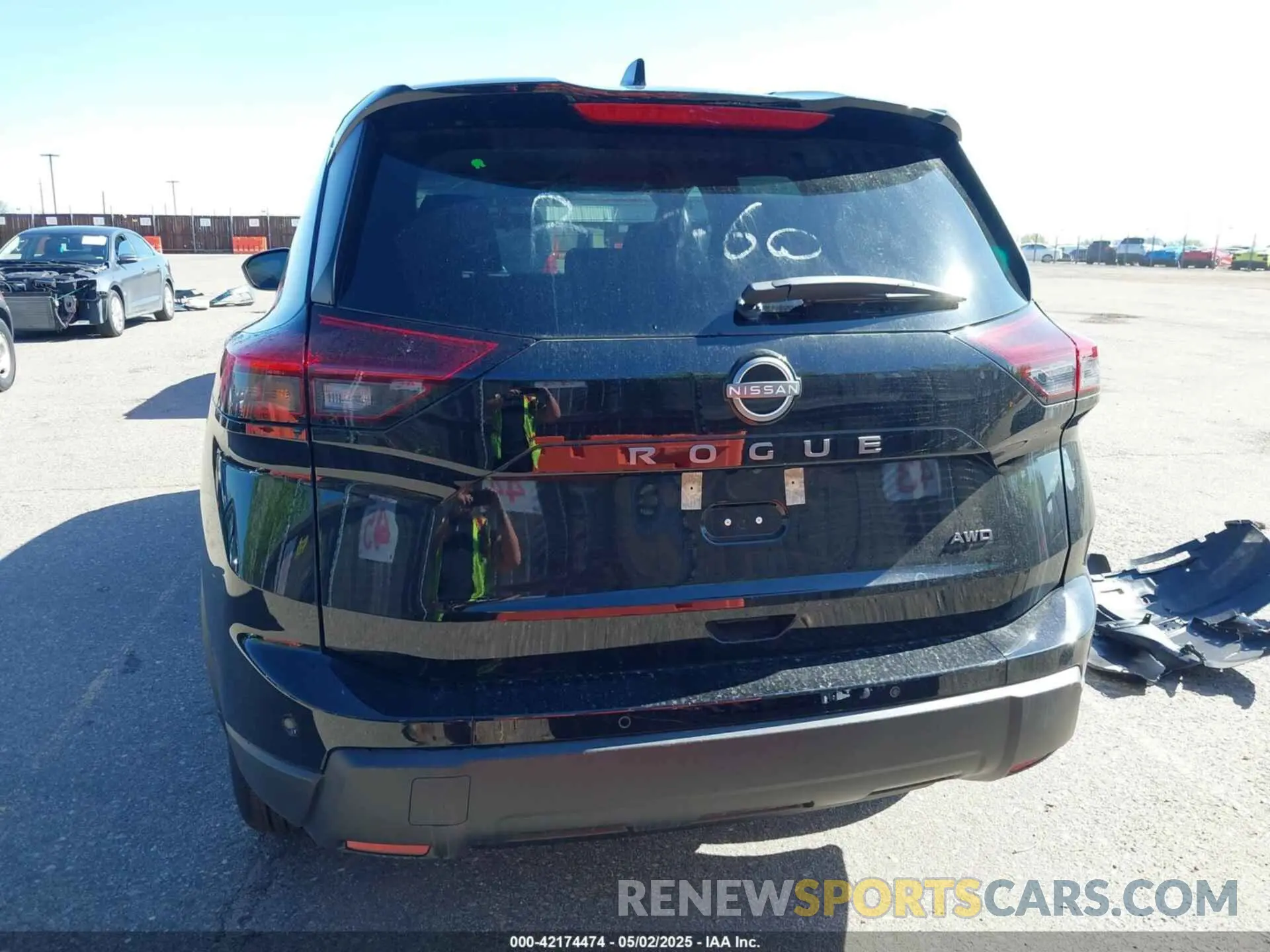 17 Photograph of a damaged car 5N1BT3BB3SC837614 NISSAN ROGUE 2025