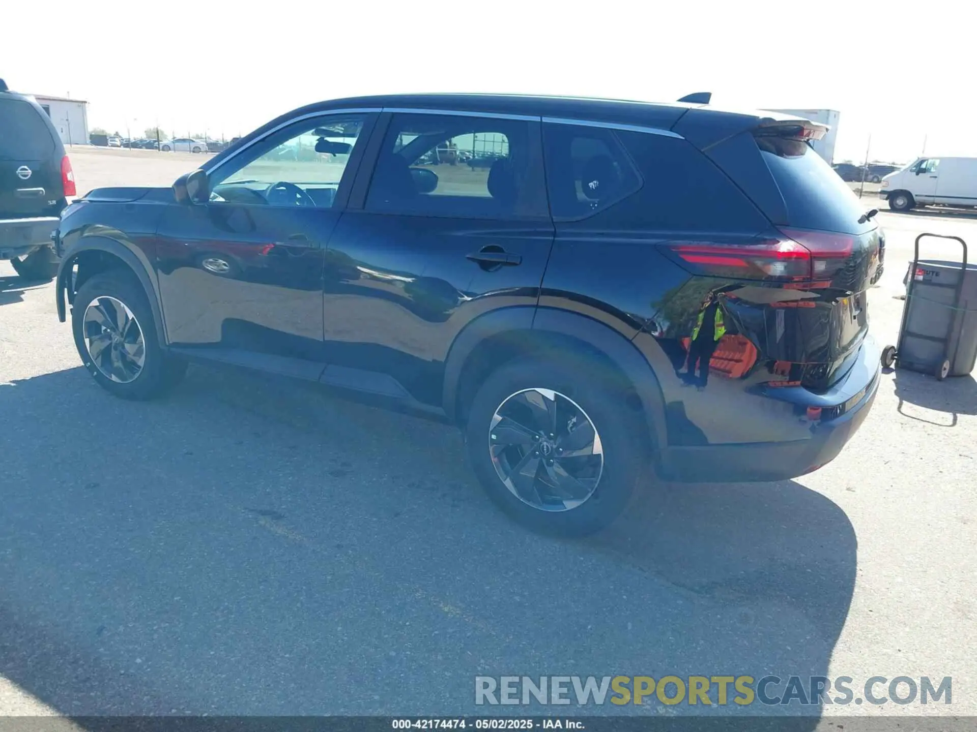 3 Photograph of a damaged car 5N1BT3BB3SC837614 NISSAN ROGUE 2025
