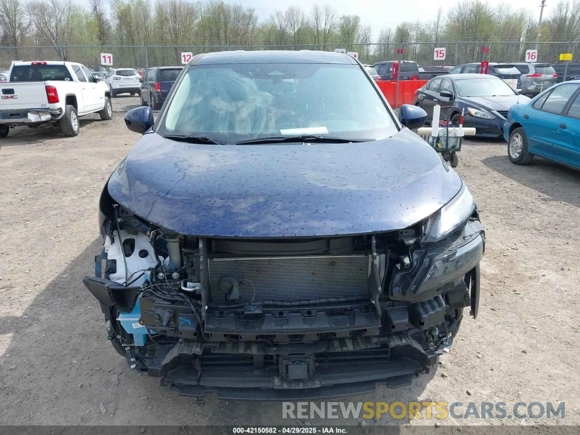 13 Photograph of a damaged car 5N1BT3BB4SC767735 NISSAN ROGUE 2025