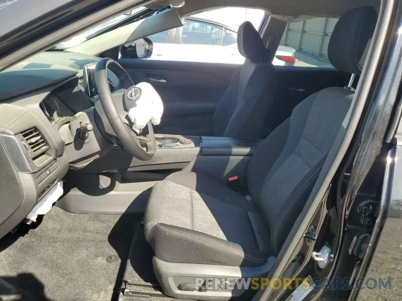 7 Photograph of a damaged car 5N1BT3BB4SC776371 NISSAN ROGUE 2025