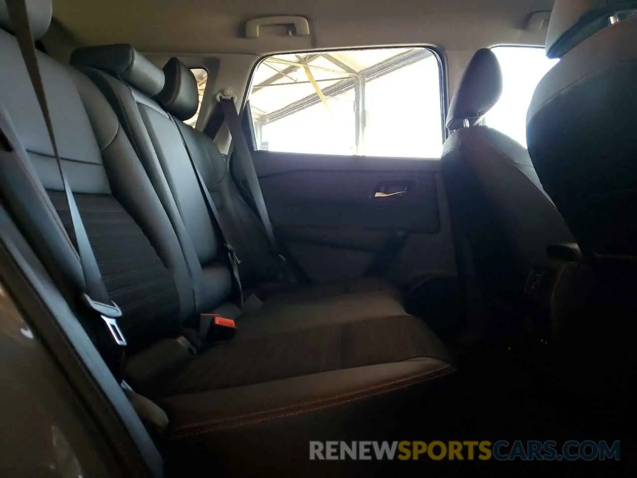 10 Photograph of a damaged car 5N1BT3BB4SC788634 NISSAN ROGUE 2025