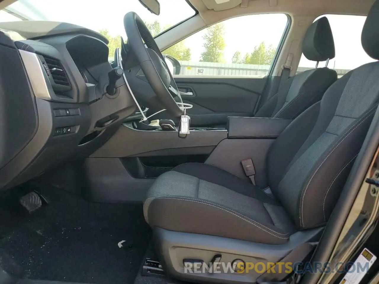 7 Photograph of a damaged car 5N1BT3BB5SC830308 NISSAN ROGUE 2025