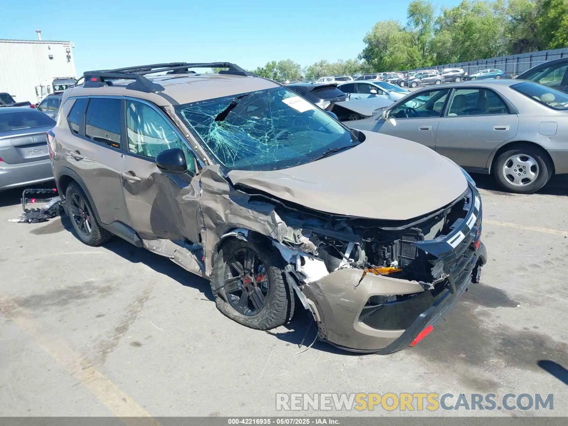 1 Photograph of a damaged car 5N1BT3BB6SC763850 NISSAN ROGUE 2025