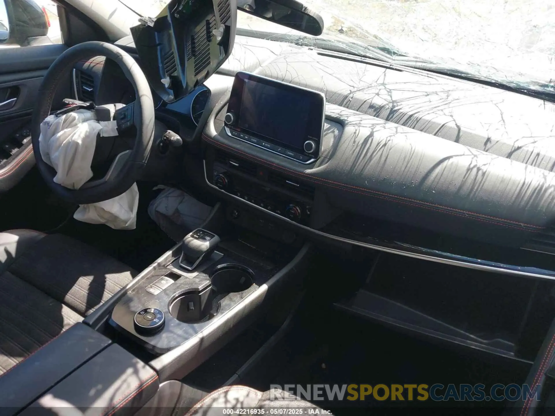 5 Photograph of a damaged car 5N1BT3BB6SC763850 NISSAN ROGUE 2025