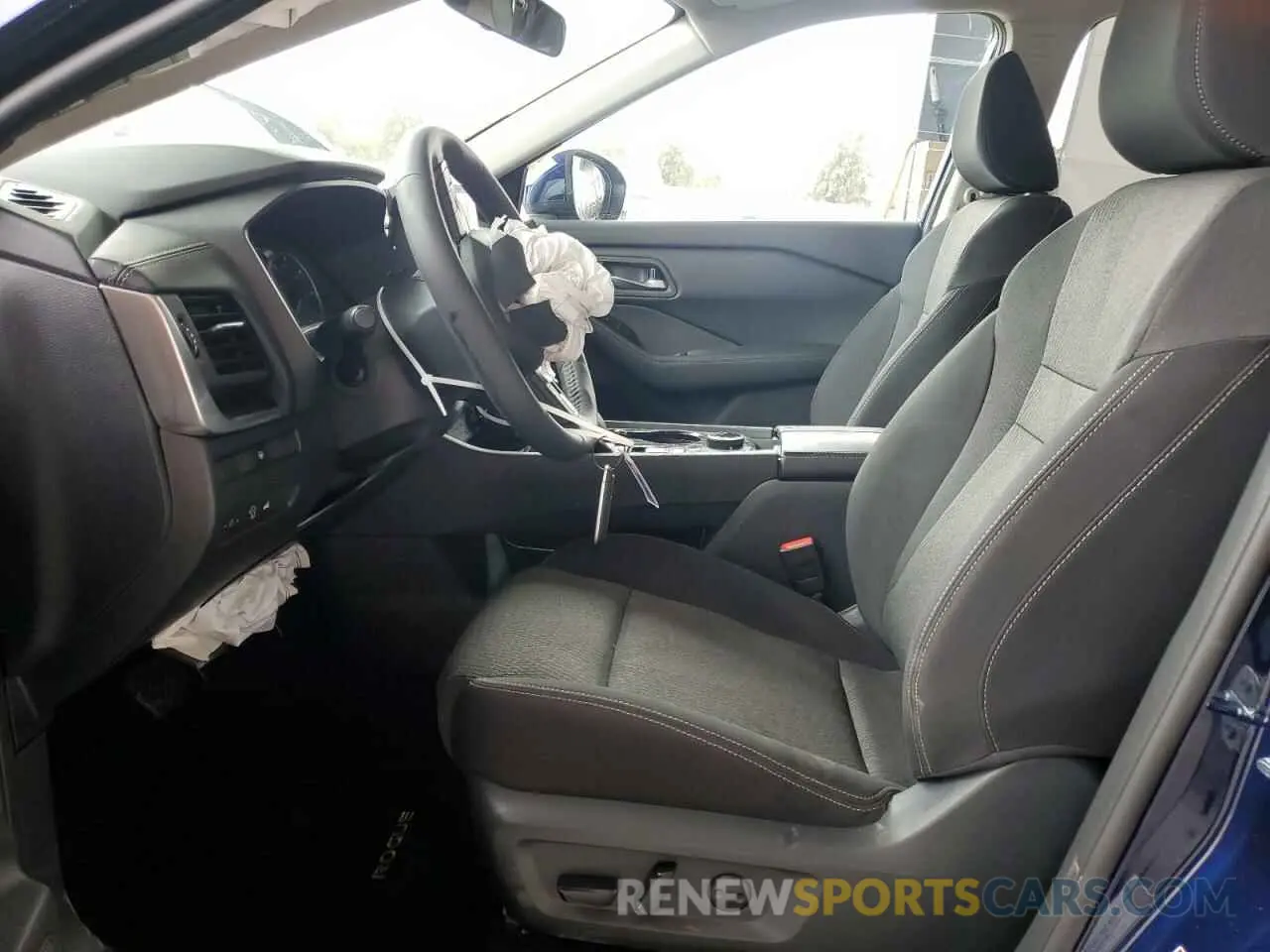7 Photograph of a damaged car 5N1BT3BB6SC838692 NISSAN ROGUE 2025