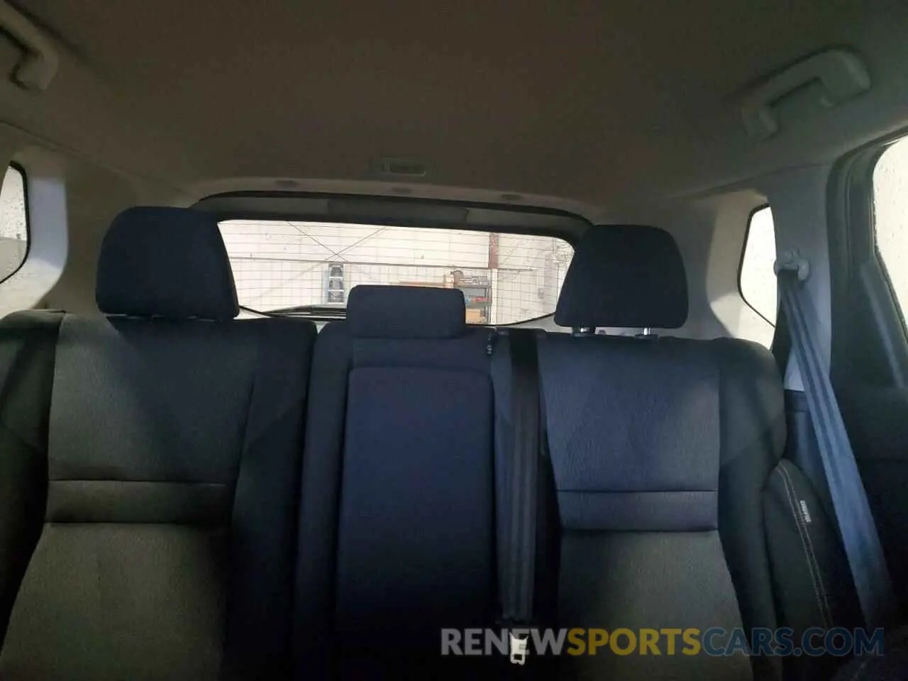 10 Photograph of a damaged car 5N1BT3BB8SC805676 NISSAN ROGUE 2025