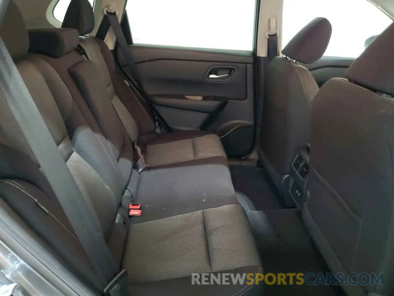 11 Photograph of a damaged car 5N1BT3BB9SC834720 NISSAN ROGUE 2025