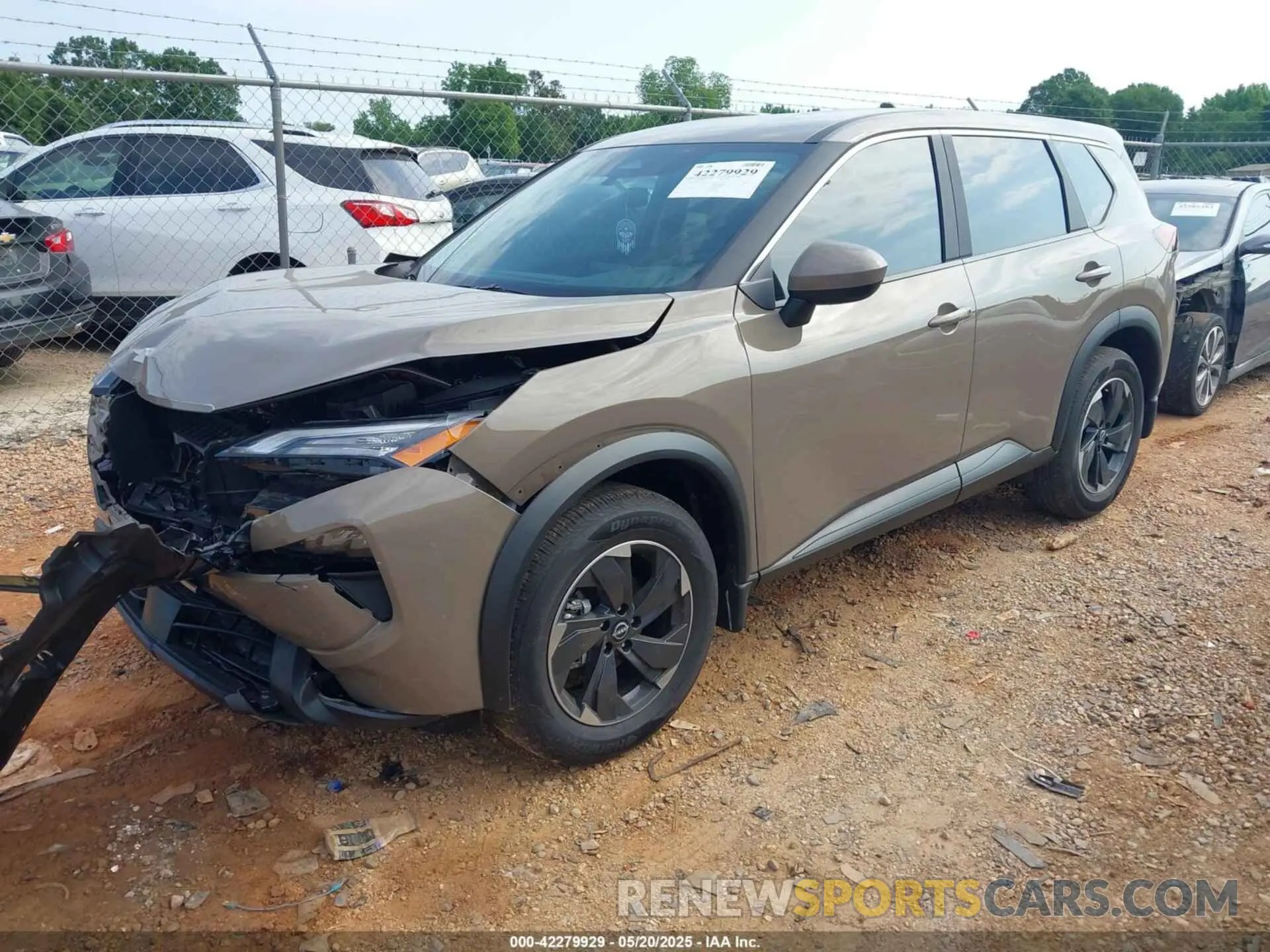 2 Photograph of a damaged car 5N1BT3BBXSC675464 NISSAN ROGUE 2025