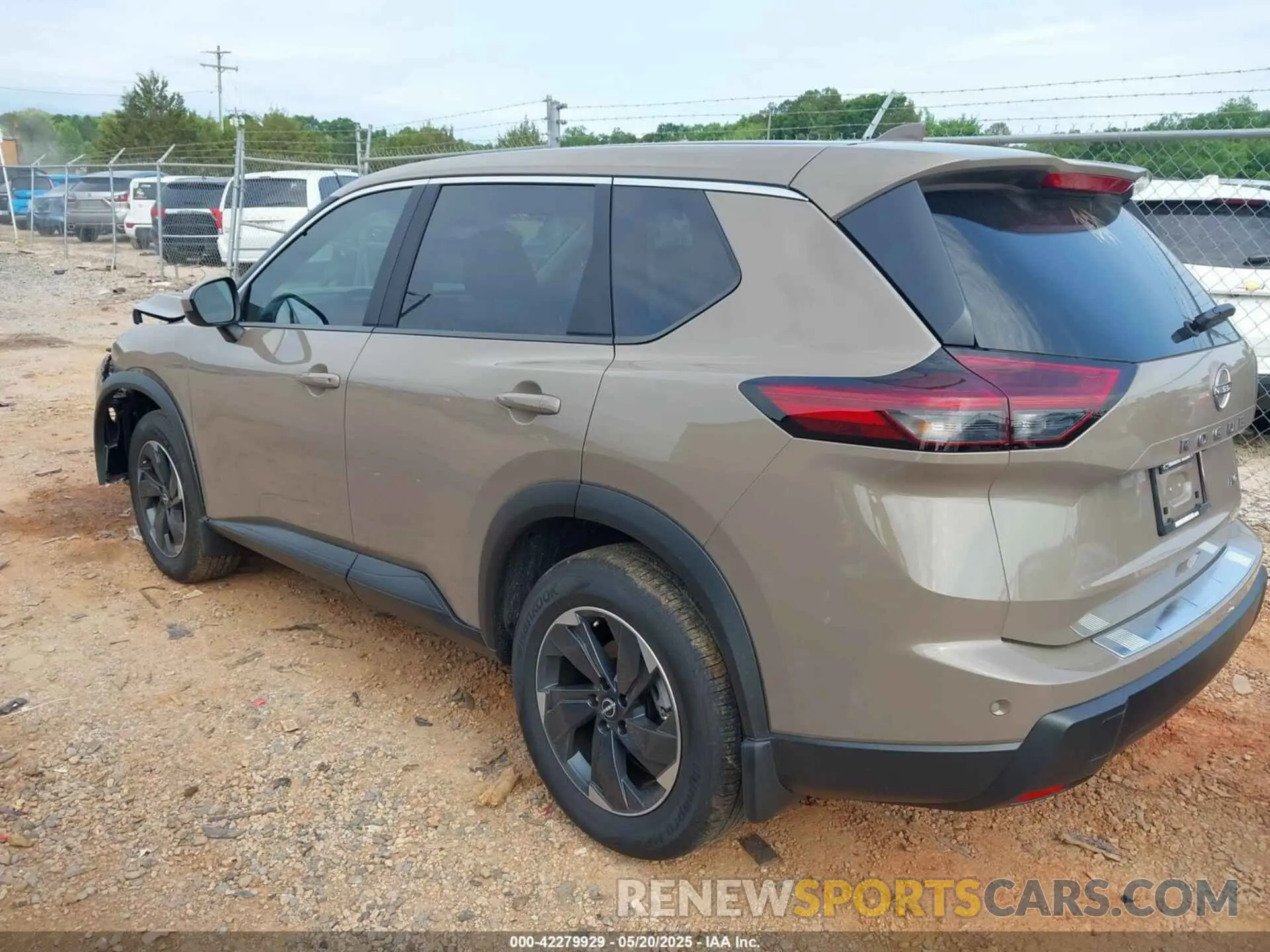 3 Photograph of a damaged car 5N1BT3BBXSC675464 NISSAN ROGUE 2025