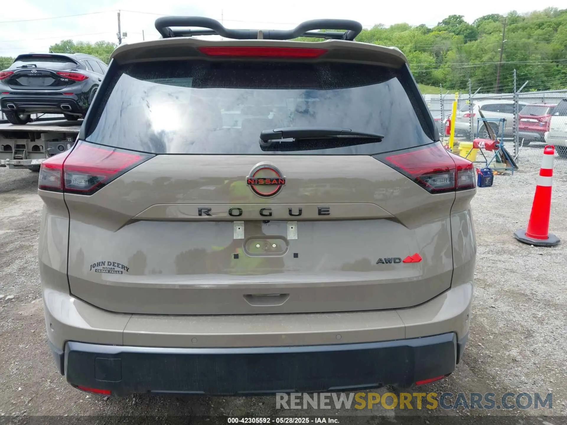 16 Photograph of a damaged car 5N1BT3BBXSC805856 NISSAN ROGUE 2025