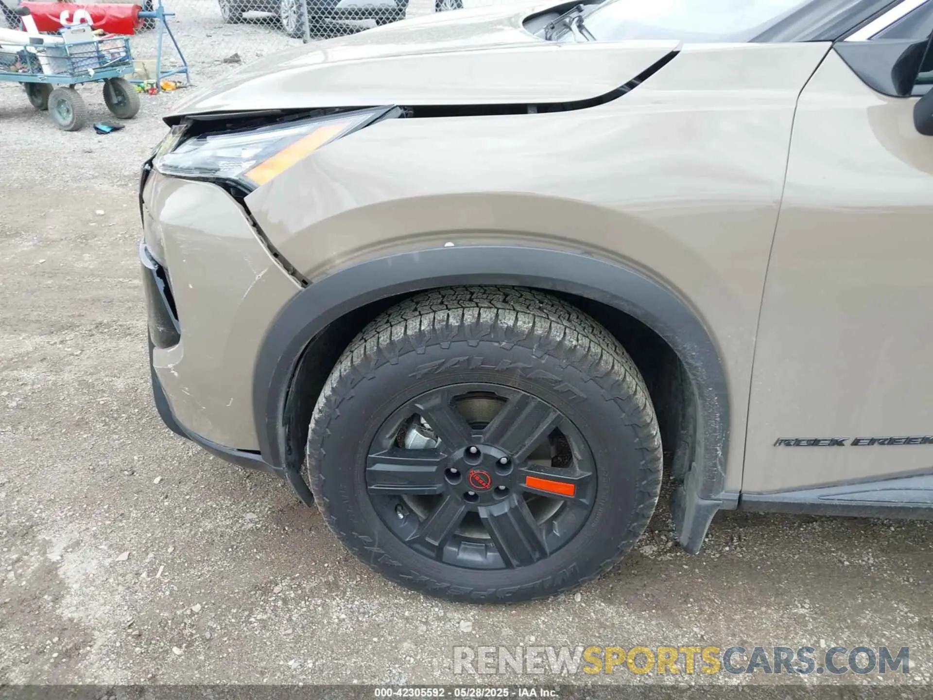 6 Photograph of a damaged car 5N1BT3BBXSC805856 NISSAN ROGUE 2025