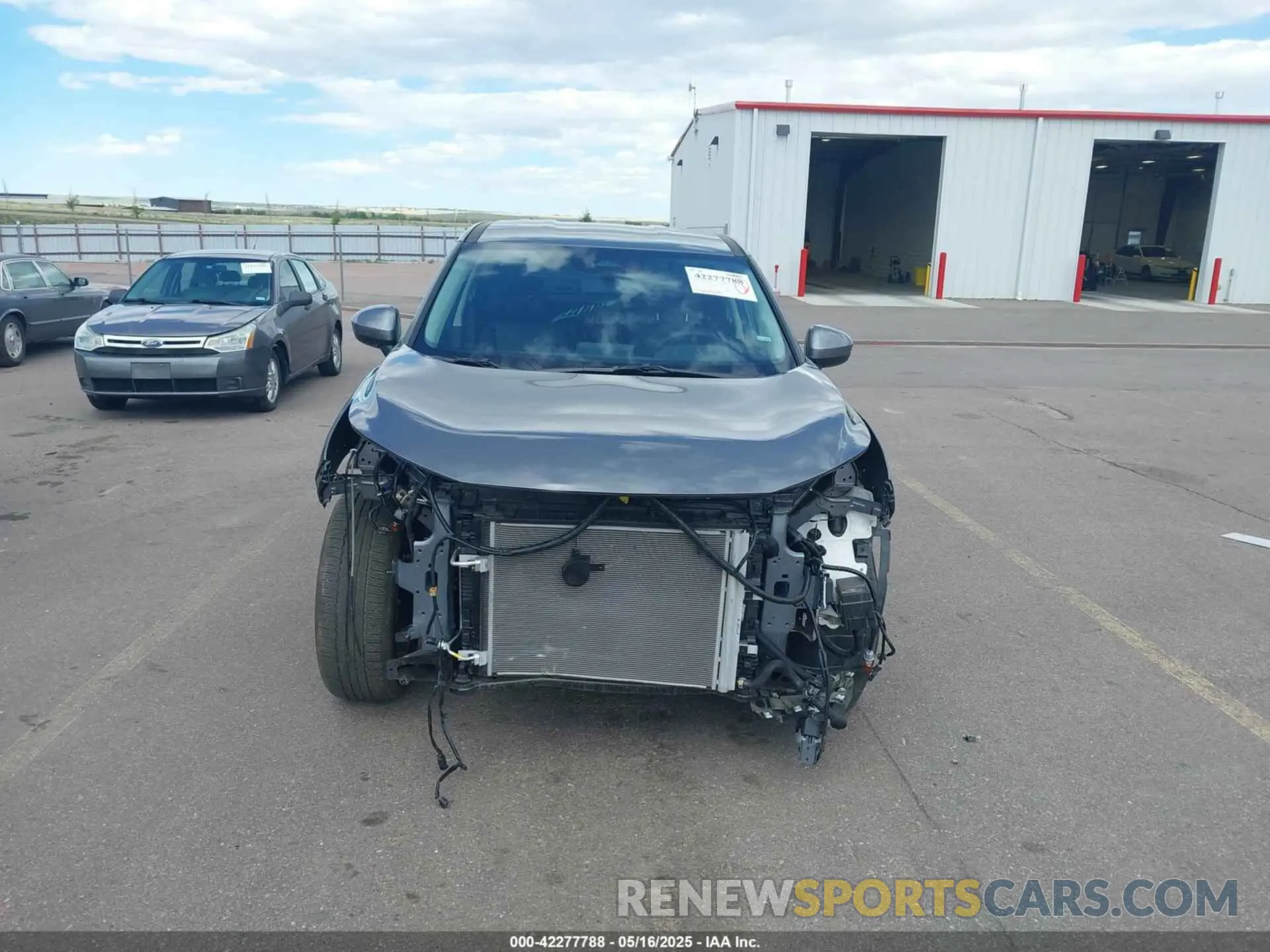 13 Photograph of a damaged car JN8BT3BA4SW343924 NISSAN ROGUE 2025