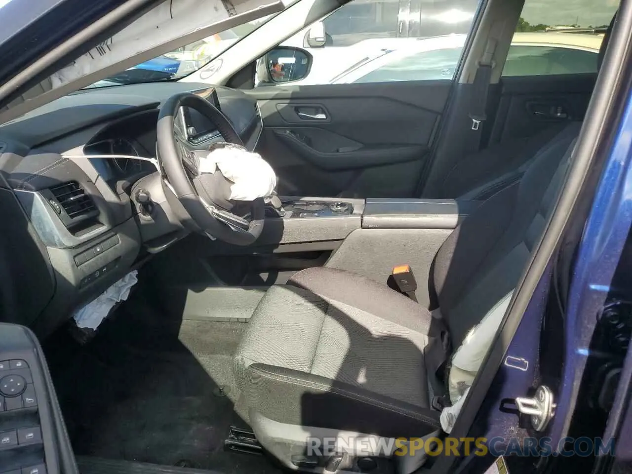 7 Photograph of a damaged car JN8BT3BB1SW151241 NISSAN ROGUE 2025