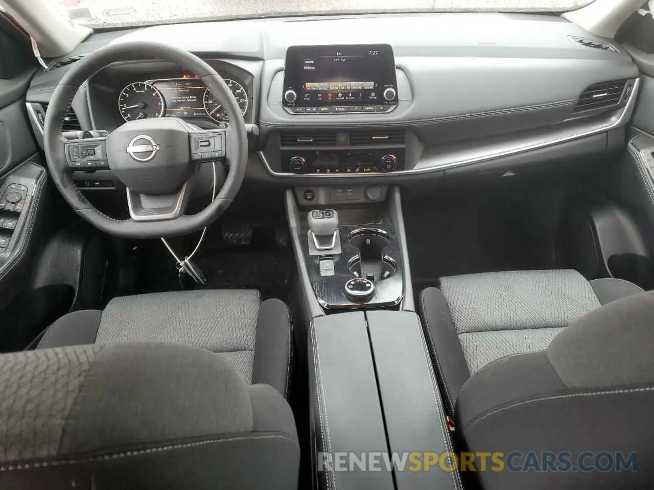 8 Photograph of a damaged car JN8BT3BB2SW415308 NISSAN ROGUE 2025