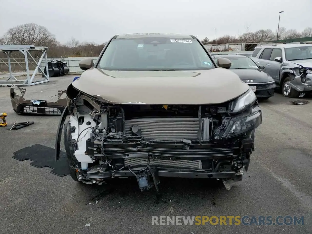 5 Photograph of a damaged car JN8BT3BB7SW153172 NISSAN ROGUE 2025
