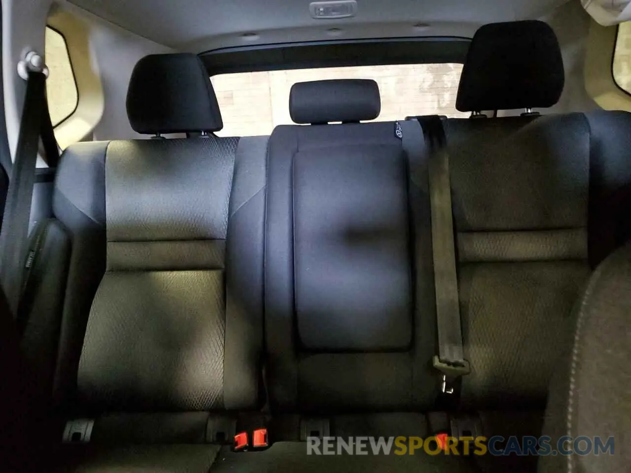 10 Photograph of a damaged car JN8BT3BB8SW418875 NISSAN ROGUE 2025