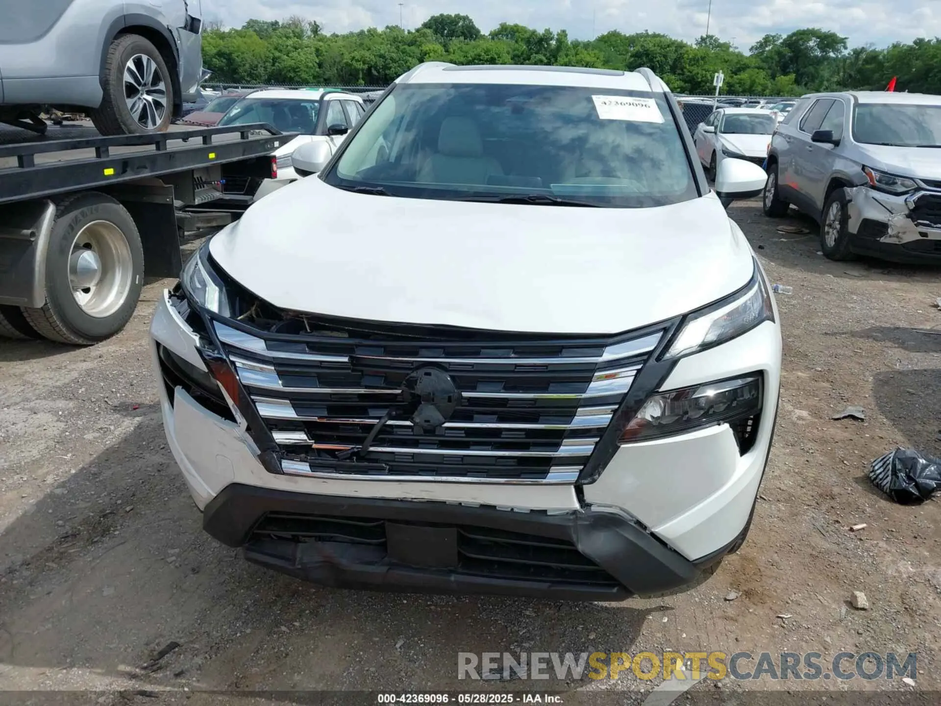 6 Photograph of a damaged car JN8BT3BBXSW153523 NISSAN ROGUE 2025