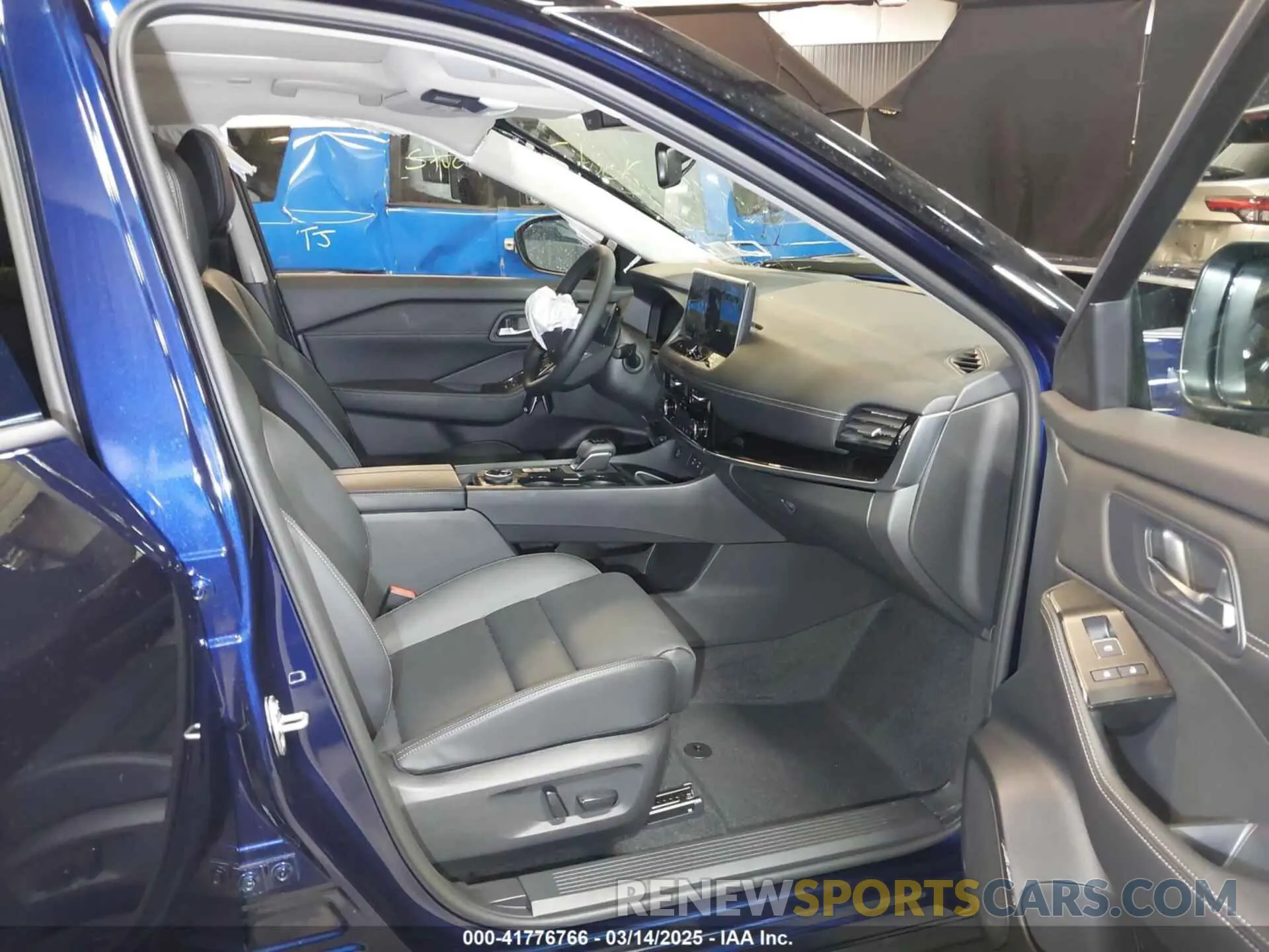 5 Photograph of a damaged car JN8BT3CB6SW158023 NISSAN ROGUE 2025