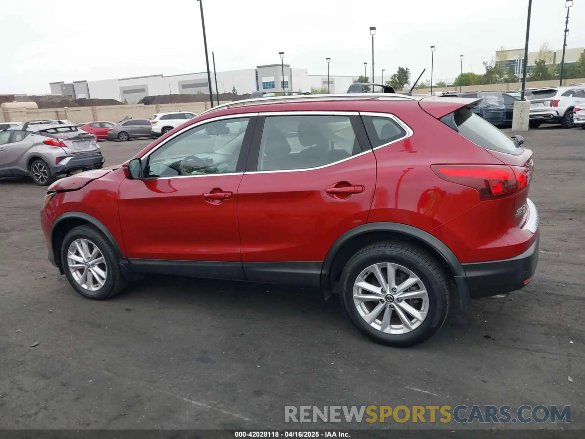 15 Photograph of a damaged car JN1BJ1CP0KW217135 NISSAN ROGUE SPORT 2019
