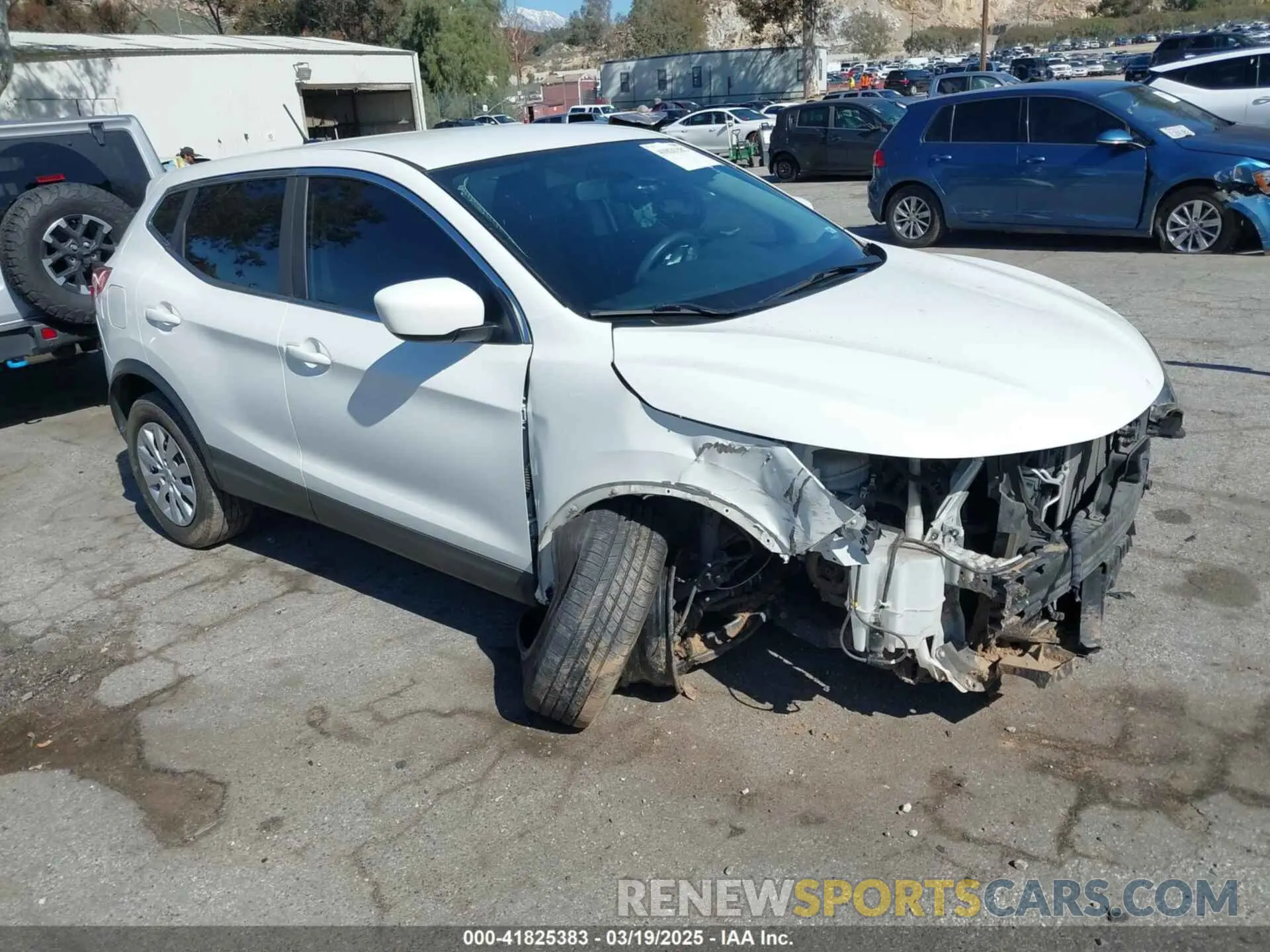 1 Photograph of a damaged car JN1BJ1CP0KW218558 NISSAN ROGUE SPORT 2019