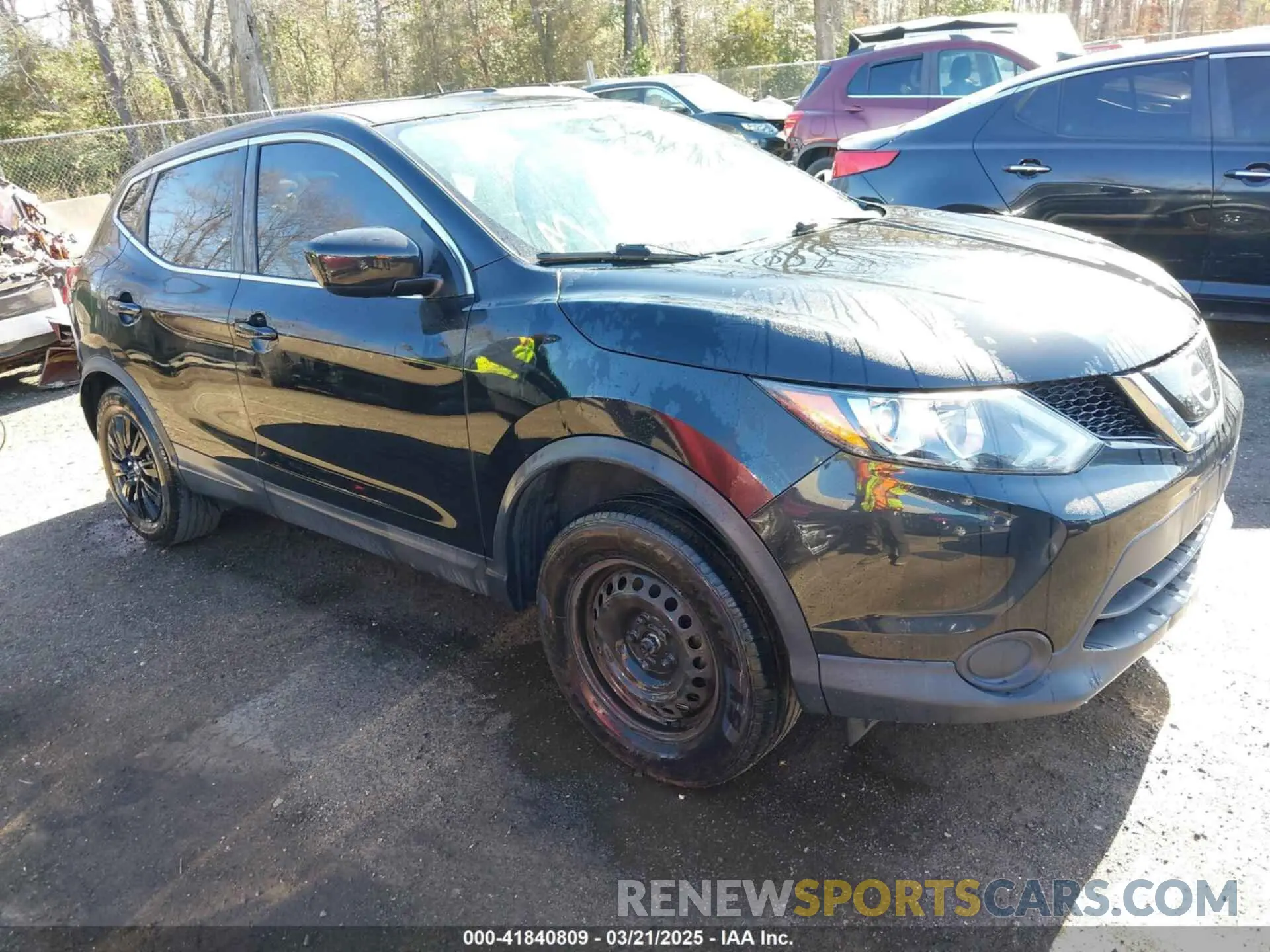 1 Photograph of a damaged car JN1BJ1CP0KW241337 NISSAN ROGUE SPORT 2019