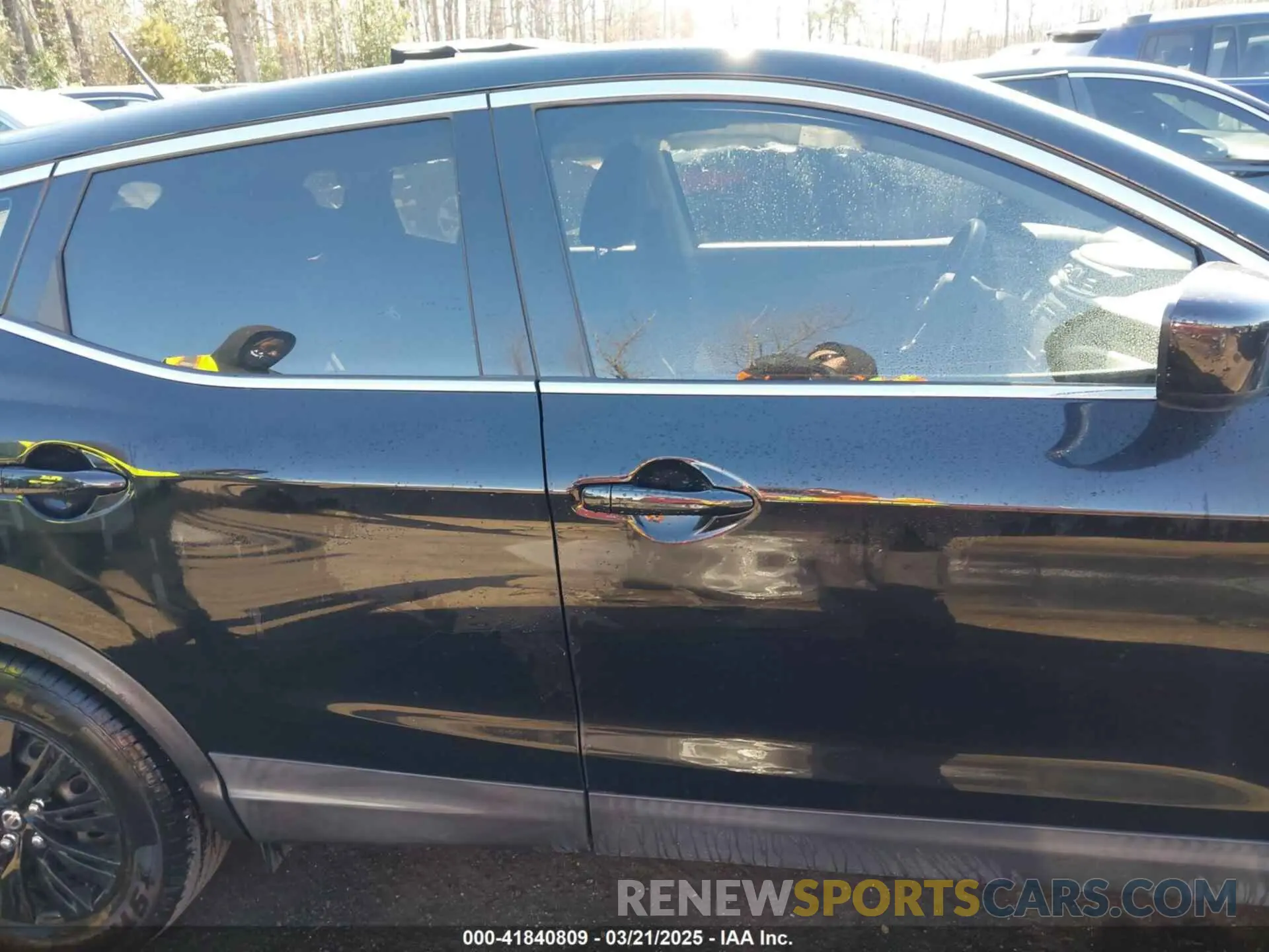 13 Photograph of a damaged car JN1BJ1CP0KW241337 NISSAN ROGUE SPORT 2019
