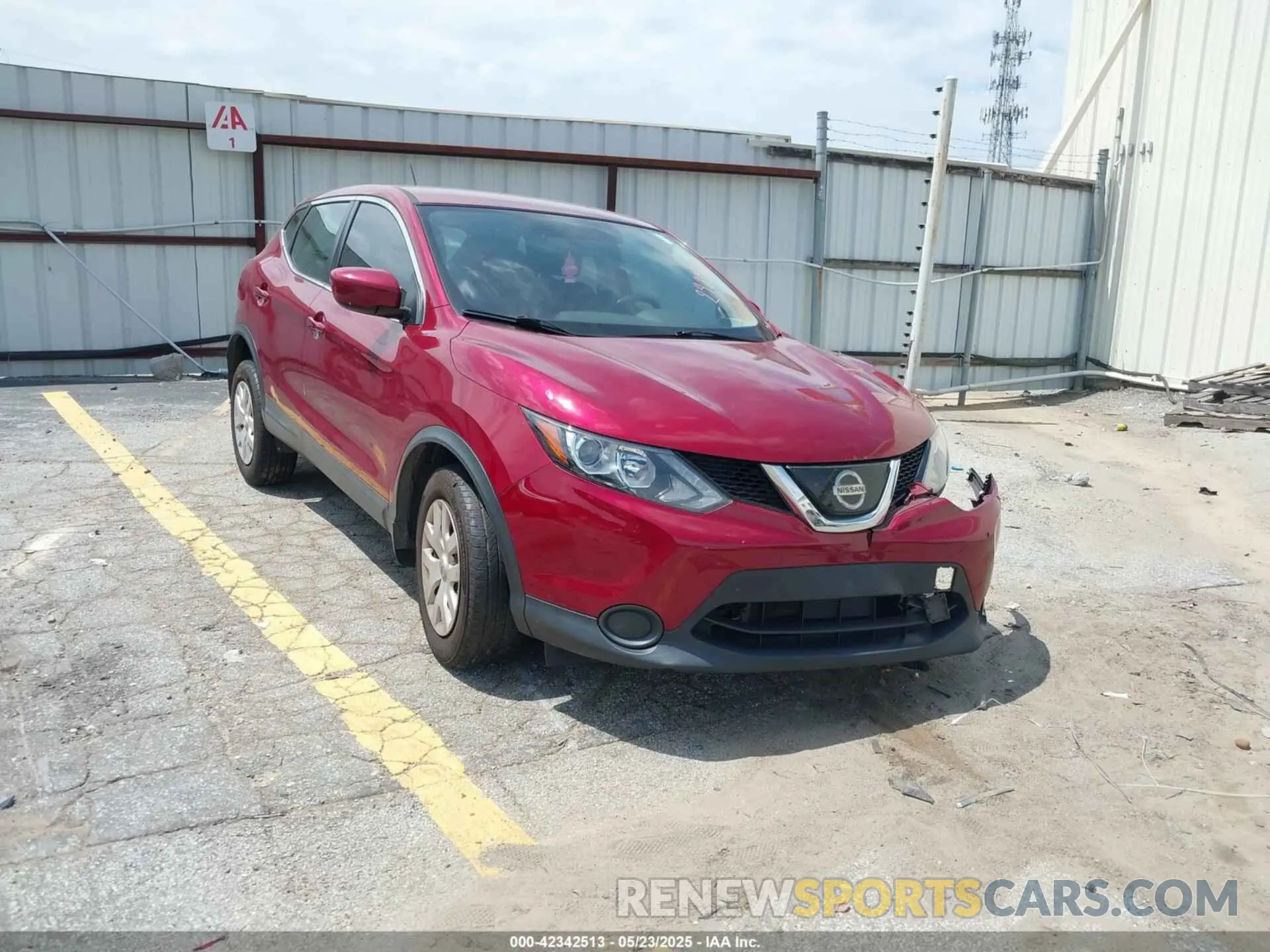 1 Photograph of a damaged car JN1BJ1CP0KW242469 NISSAN ROGUE SPORT 2019