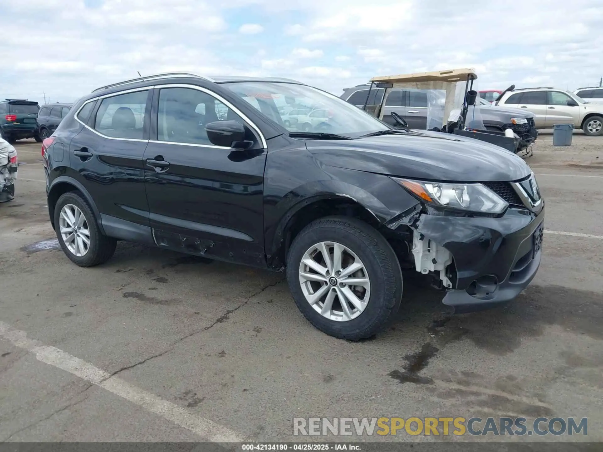 1 Photograph of a damaged car JN1BJ1CP0KW526605 NISSAN ROGUE SPORT 2019
