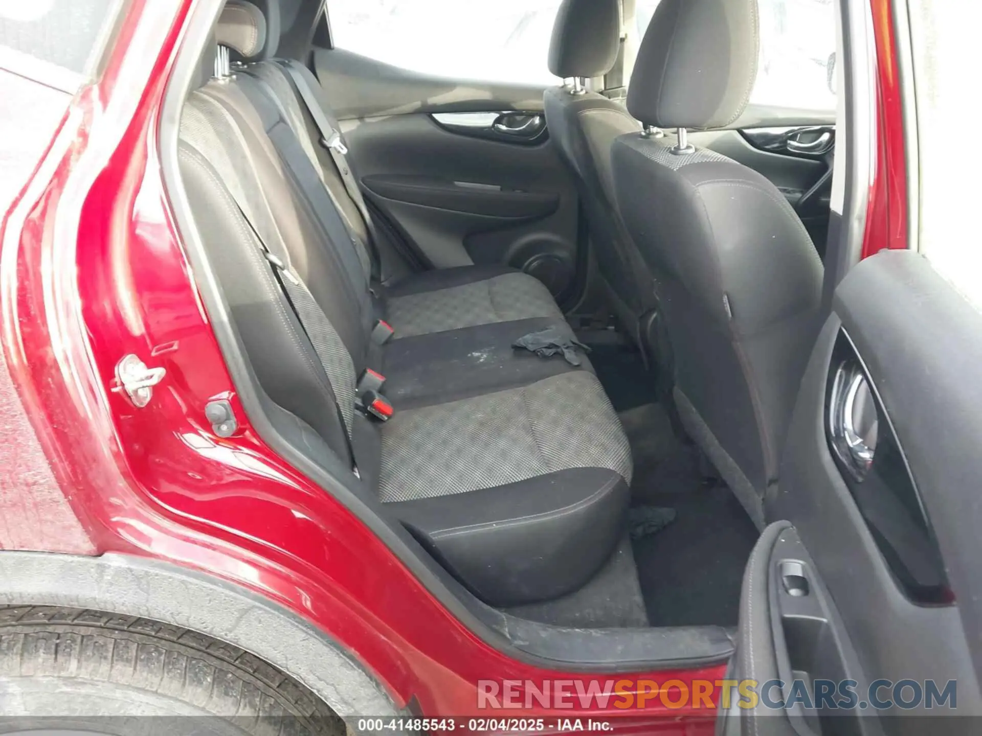 8 Photograph of a damaged car JN1BJ1CP1KW230962 NISSAN ROGUE SPORT 2019