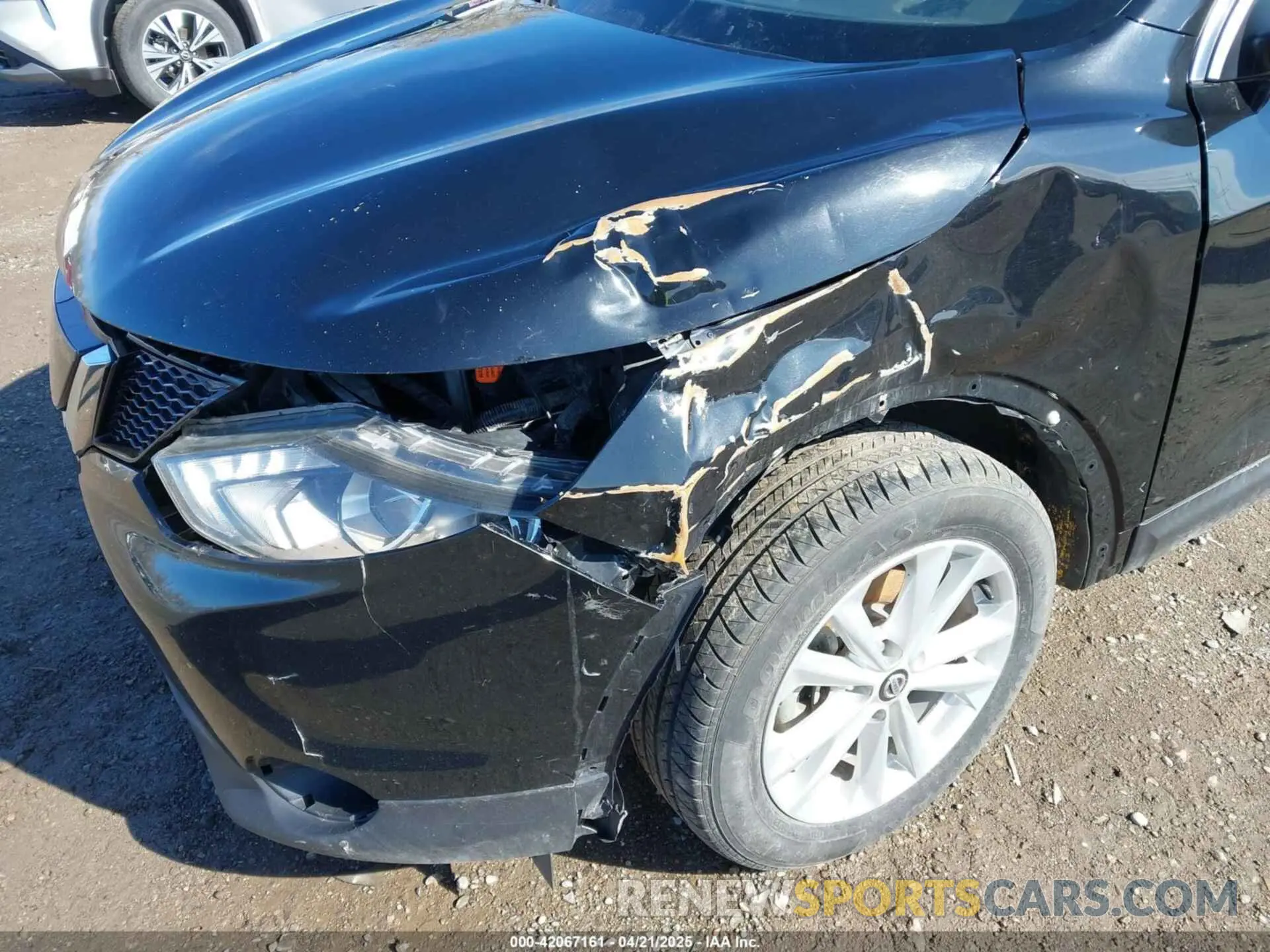 6 Photograph of a damaged car JN1BJ1CP1KW236552 NISSAN ROGUE SPORT 2019