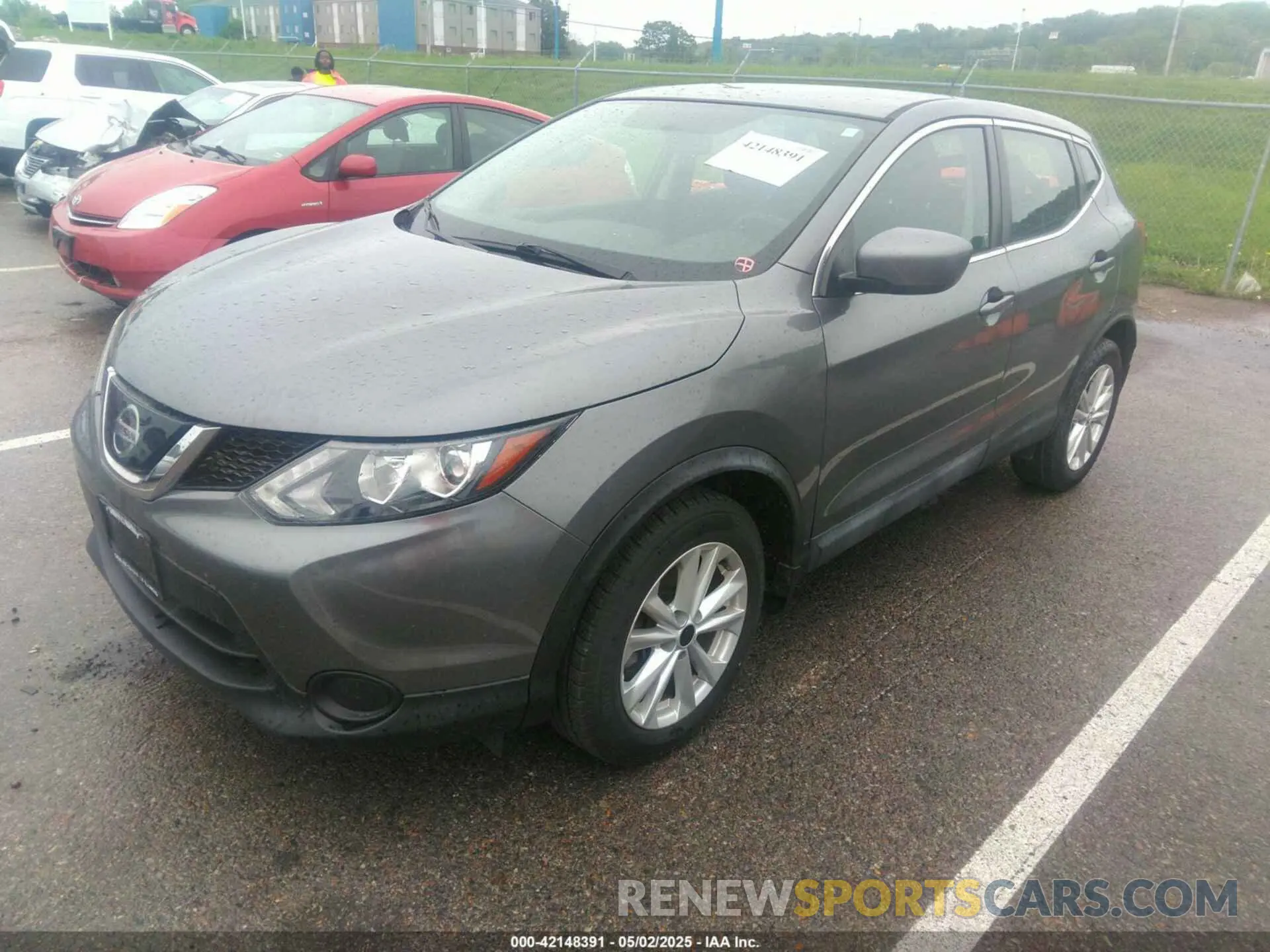 2 Photograph of a damaged car JN1BJ1CP1KW525477 NISSAN ROGUE SPORT 2019
