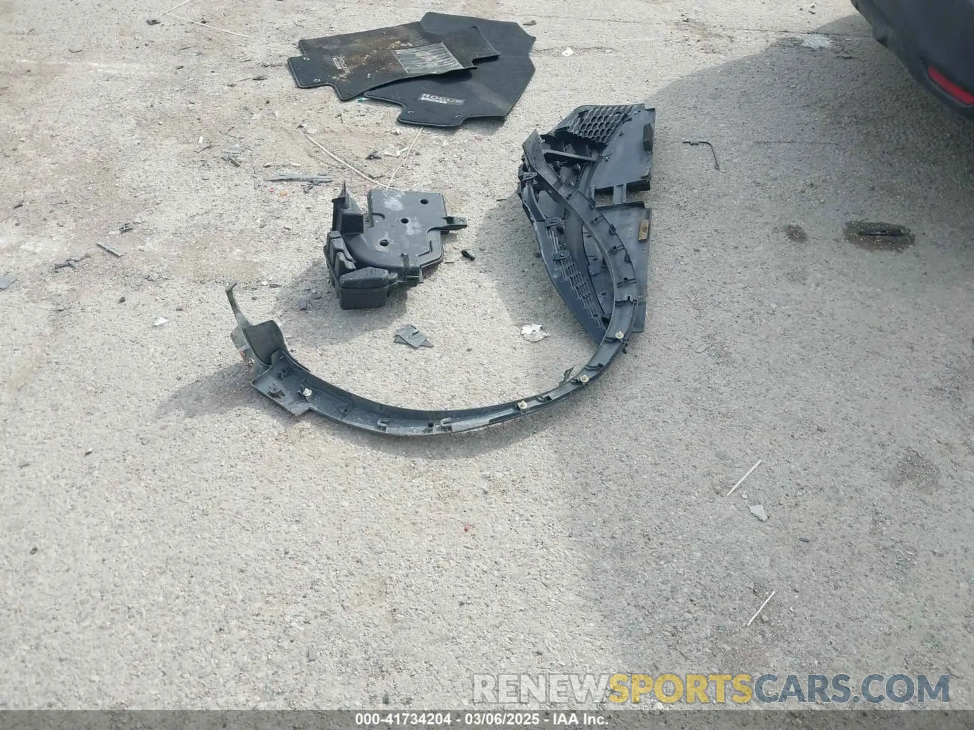 12 Photograph of a damaged car JN1BJ1CP3KW218361 NISSAN ROGUE SPORT 2019