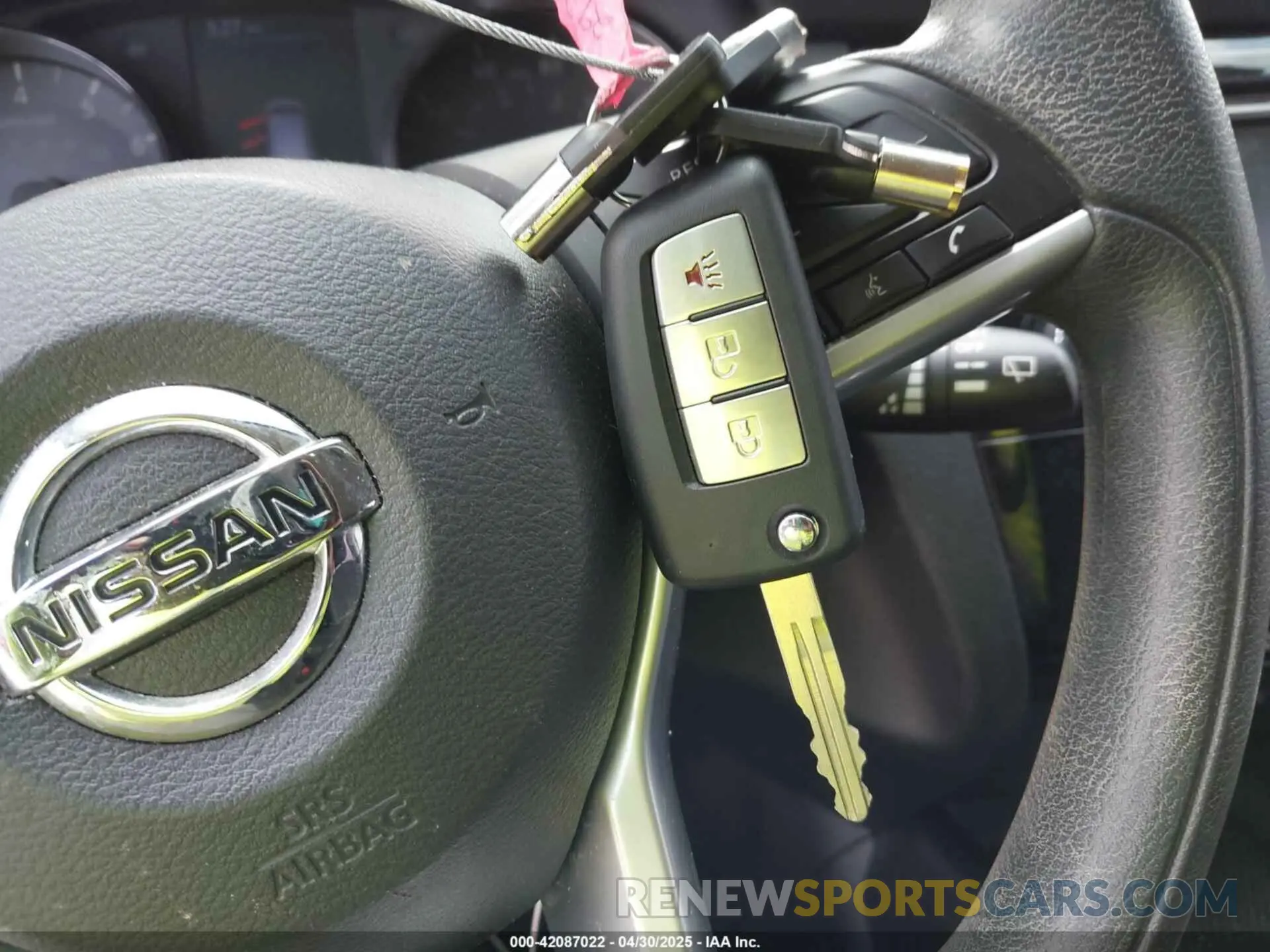 11 Photograph of a damaged car JN1BJ1CP4KW239090 NISSAN ROGUE SPORT 2019