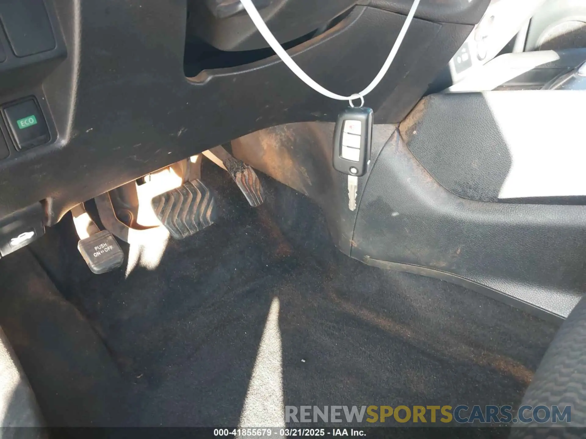 11 Photograph of a damaged car JN1BJ1CP5KW228289 NISSAN ROGUE SPORT 2019