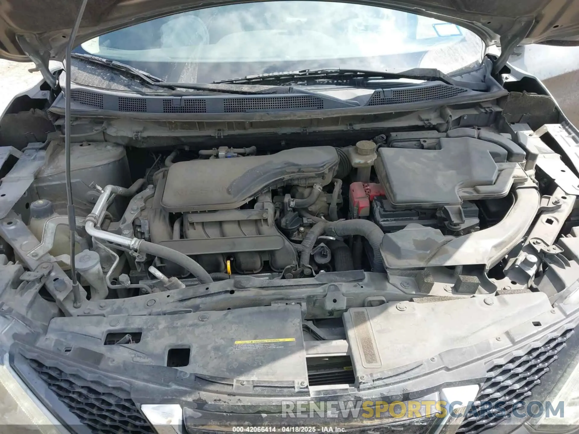 10 Photograph of a damaged car JN1BJ1CP5KW235775 NISSAN ROGUE SPORT 2019