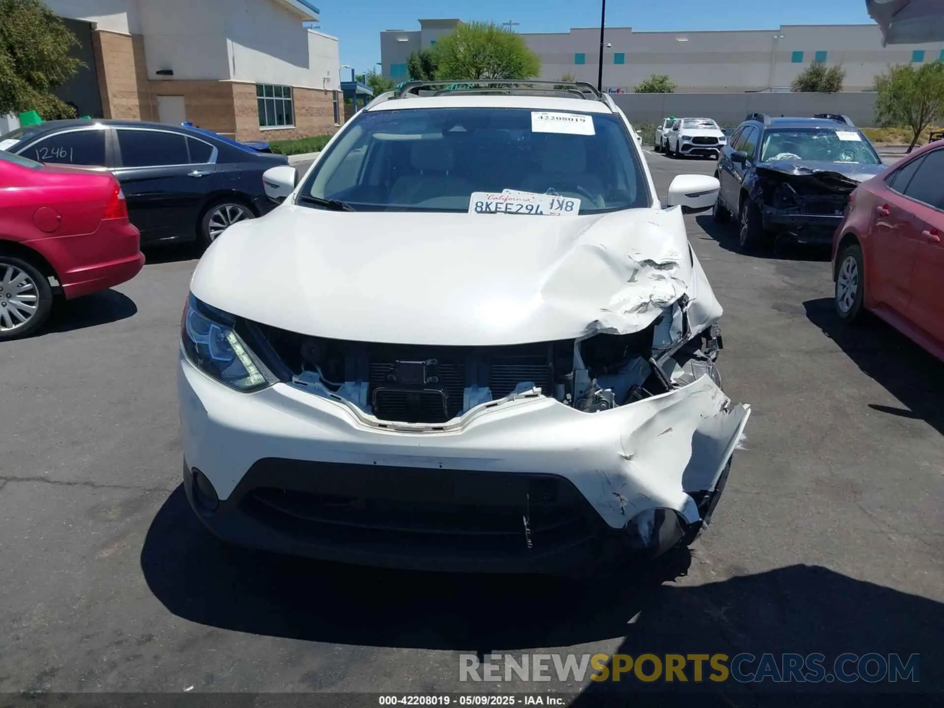 12 Photograph of a damaged car JN1BJ1CP6KW210321 NISSAN ROGUE SPORT 2019