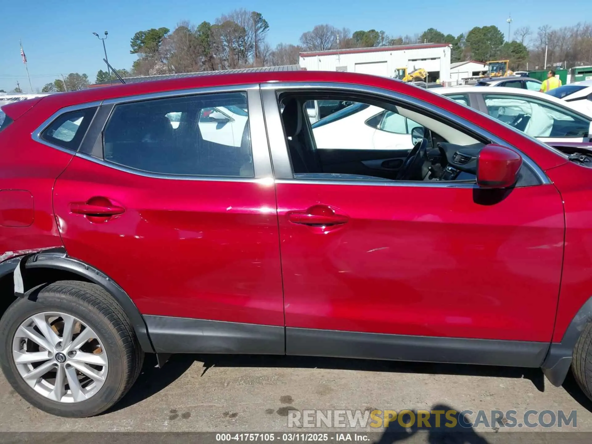 13 Photograph of a damaged car JN1BJ1CP6KW219973 NISSAN ROGUE SPORT 2019
