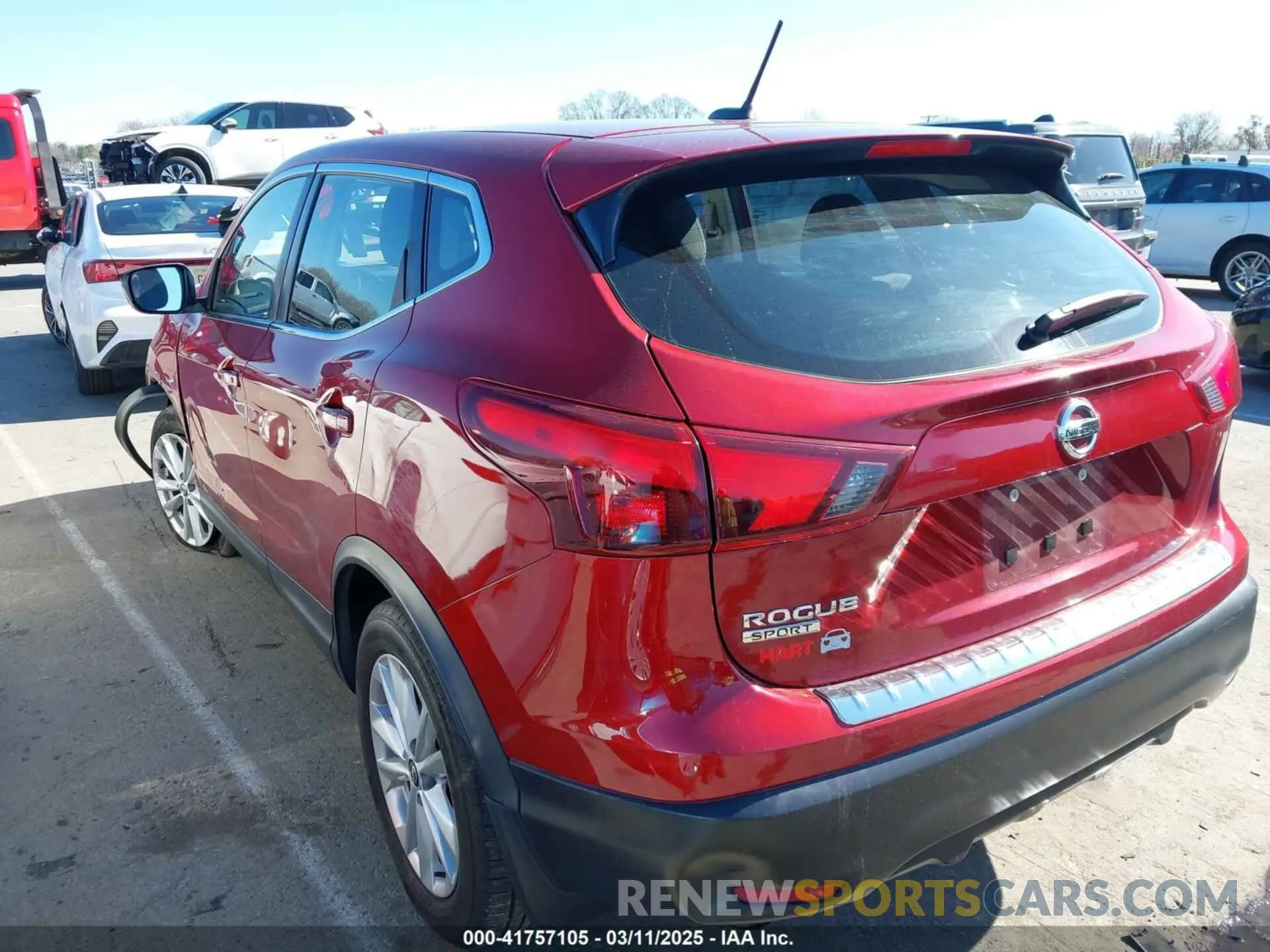 3 Photograph of a damaged car JN1BJ1CP6KW219973 NISSAN ROGUE SPORT 2019
