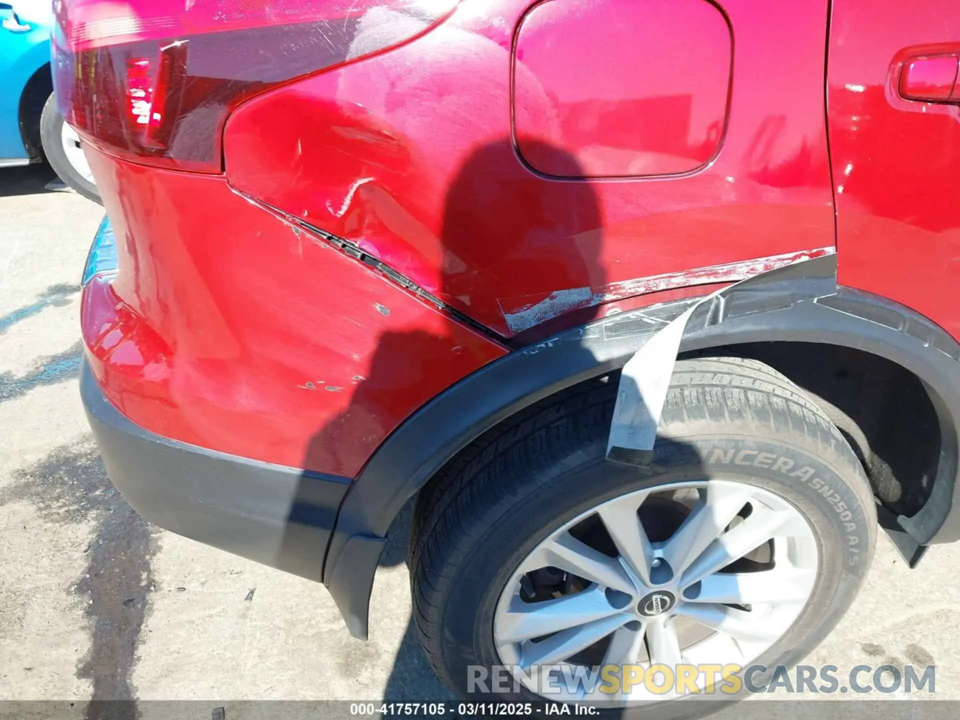 6 Photograph of a damaged car JN1BJ1CP6KW219973 NISSAN ROGUE SPORT 2019