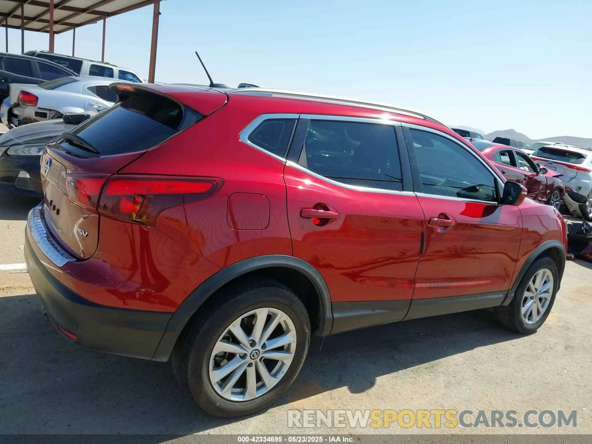 13 Photograph of a damaged car JN1BJ1CP7KW224499 NISSAN ROGUE SPORT 2019