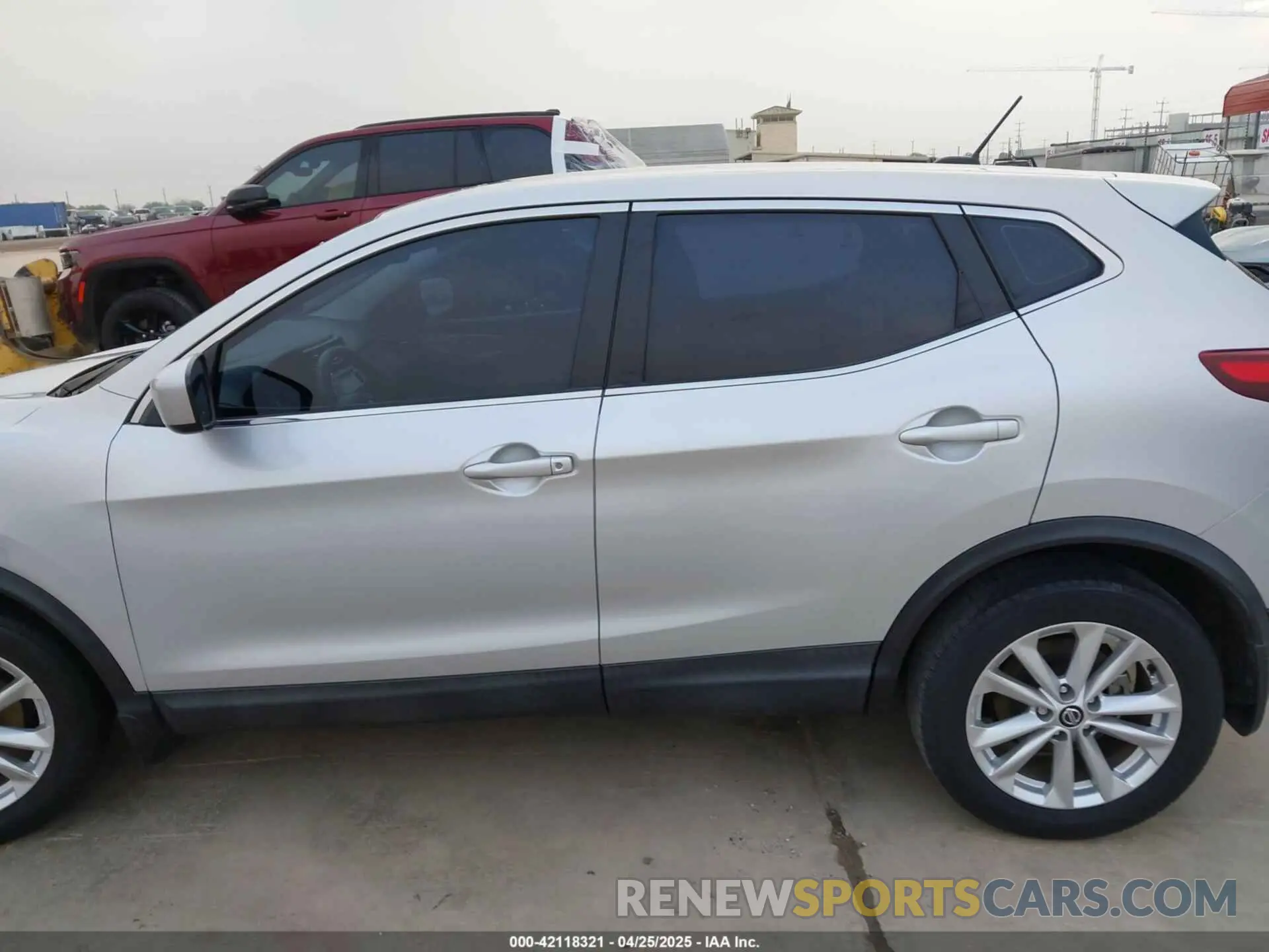 14 Photograph of a damaged car JN1BJ1CP7KW229489 NISSAN ROGUE SPORT 2019