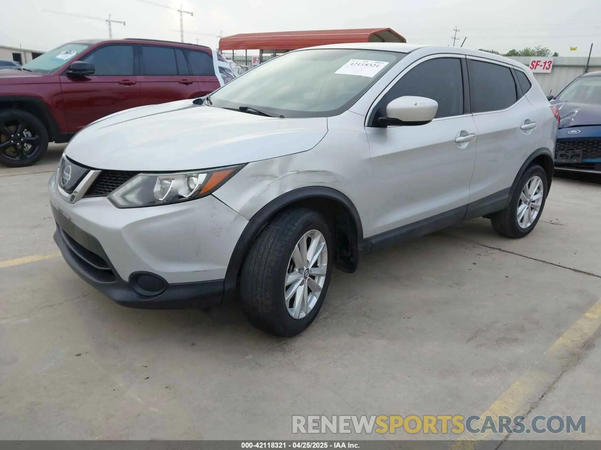 2 Photograph of a damaged car JN1BJ1CP7KW229489 NISSAN ROGUE SPORT 2019