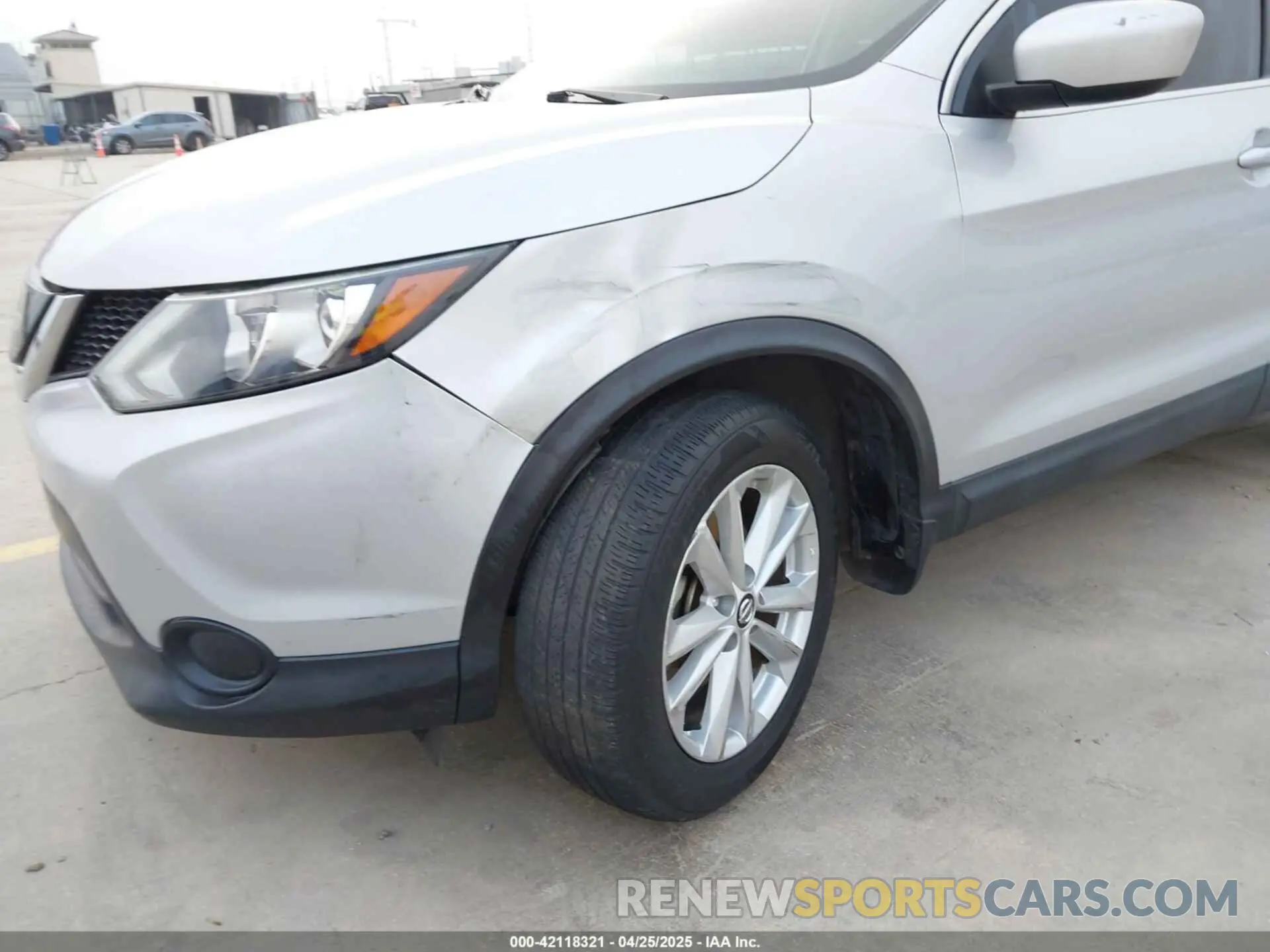 6 Photograph of a damaged car JN1BJ1CP7KW229489 NISSAN ROGUE SPORT 2019