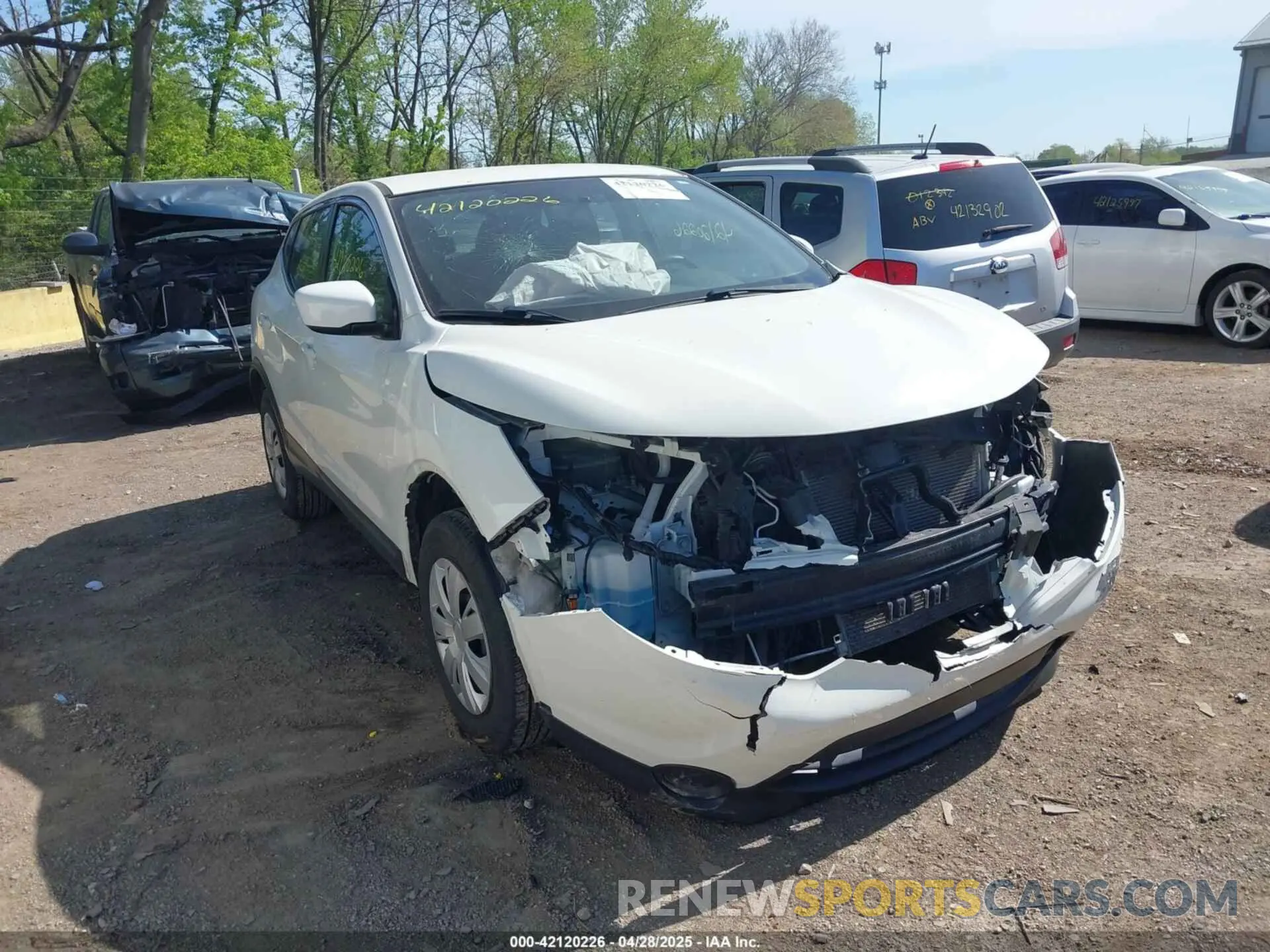 1 Photograph of a damaged car JN1BJ1CP7KW236426 NISSAN ROGUE SPORT 2019
