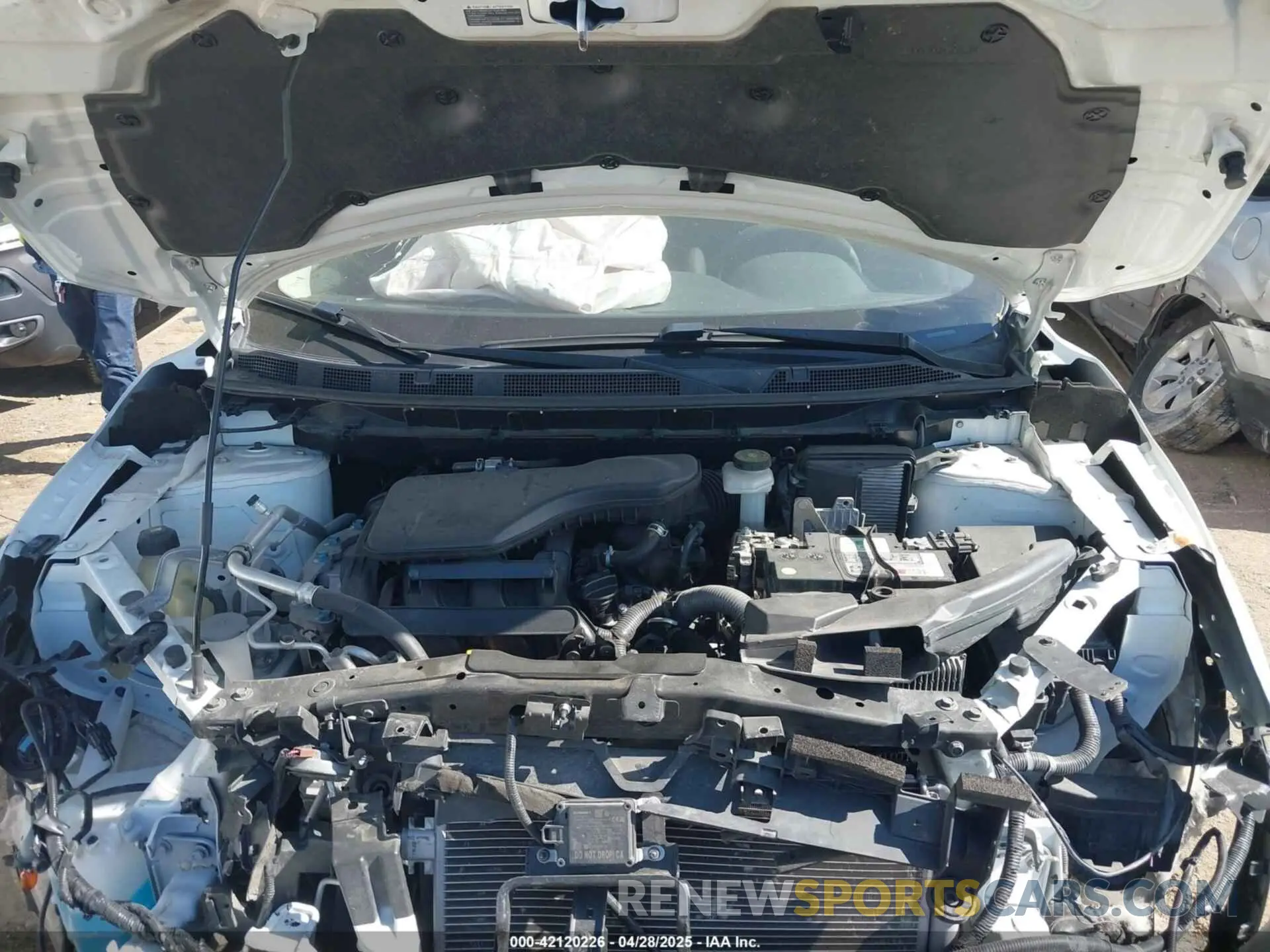10 Photograph of a damaged car JN1BJ1CP7KW236426 NISSAN ROGUE SPORT 2019